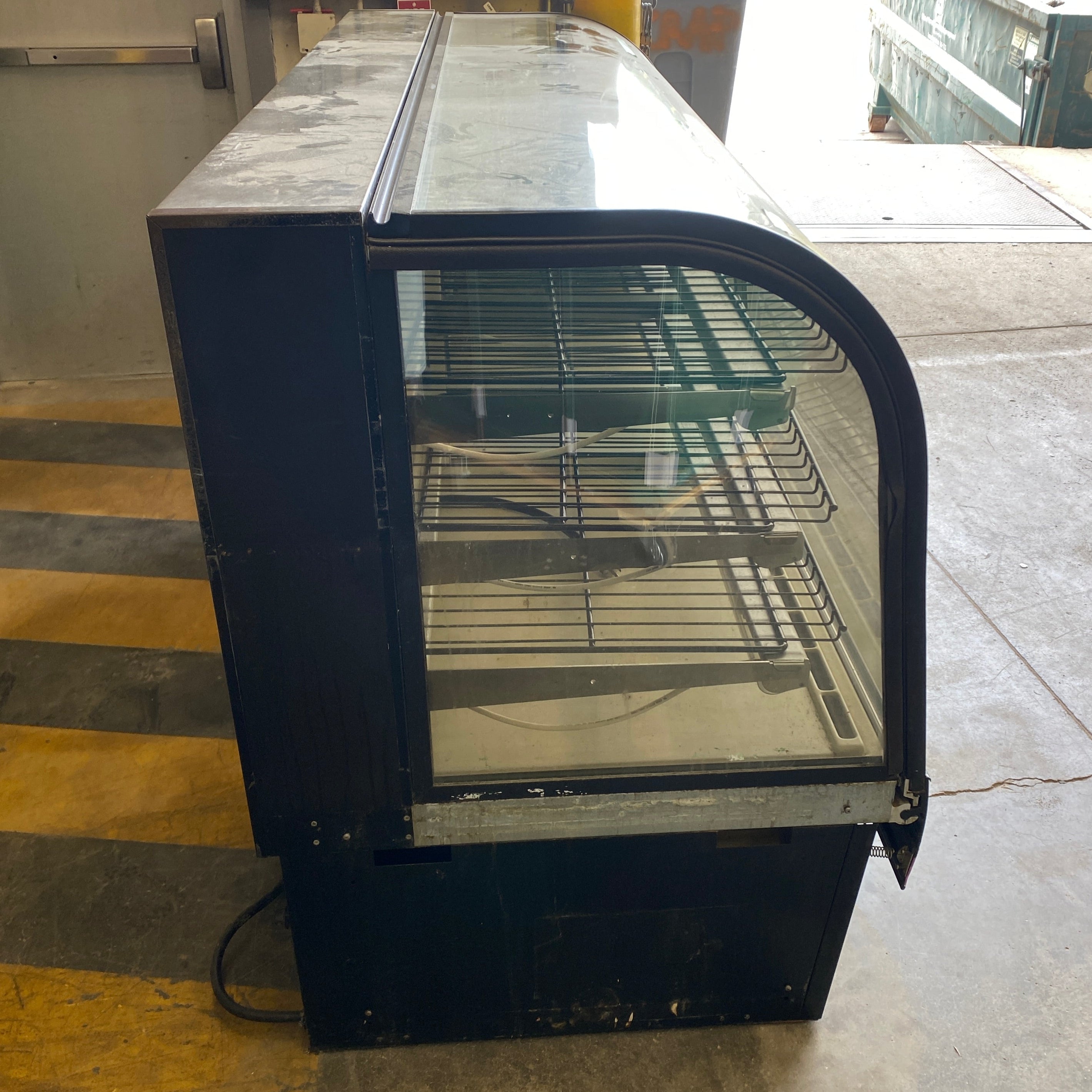 Federal Industries #CGR7748DZ Glass Display Cooler