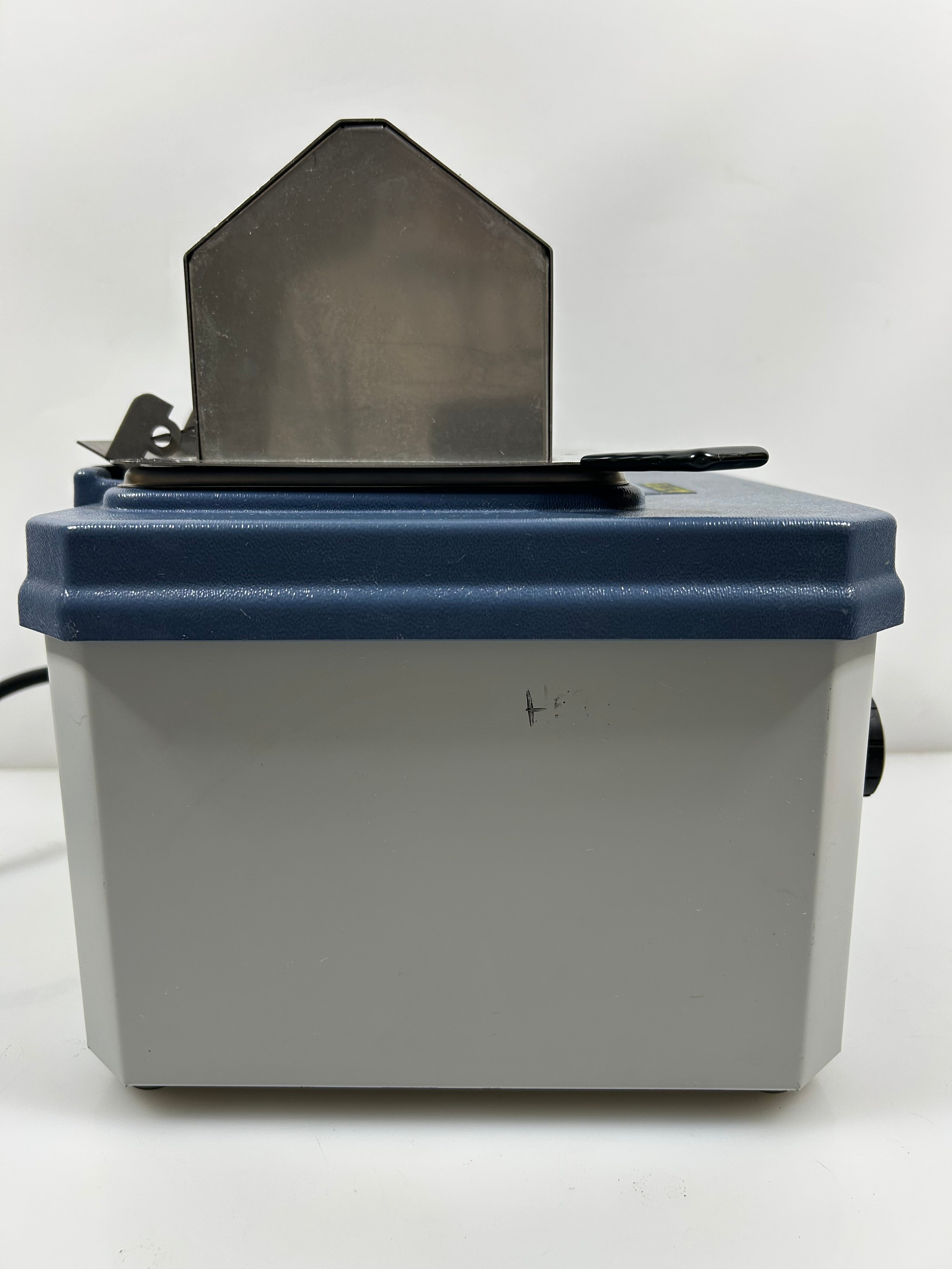 Fisher Scientific Iso-temp 102 Heated Water Bath