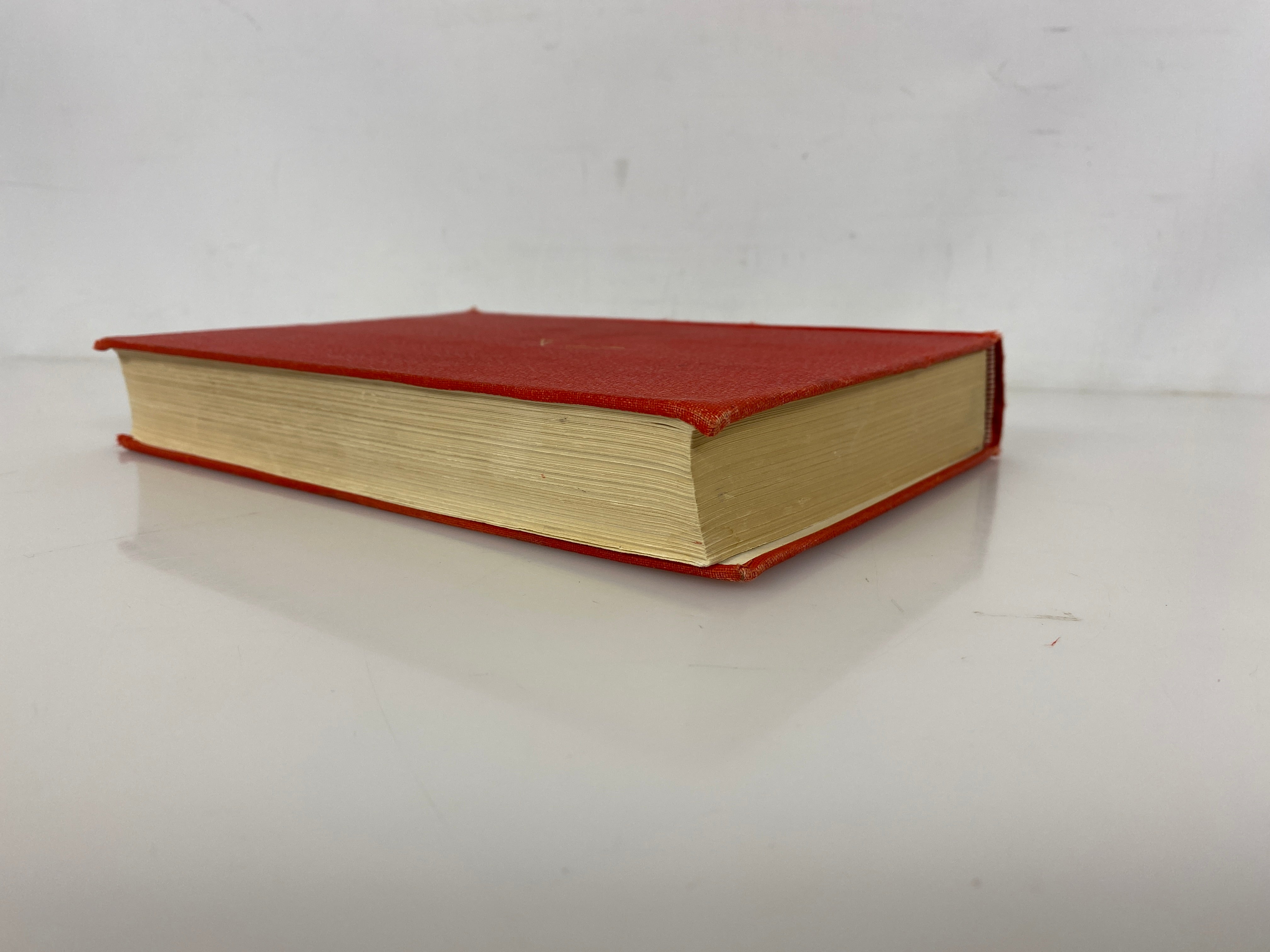 Flags of the World by Barraclough 1965 Revised Ed Ex-Library HC
