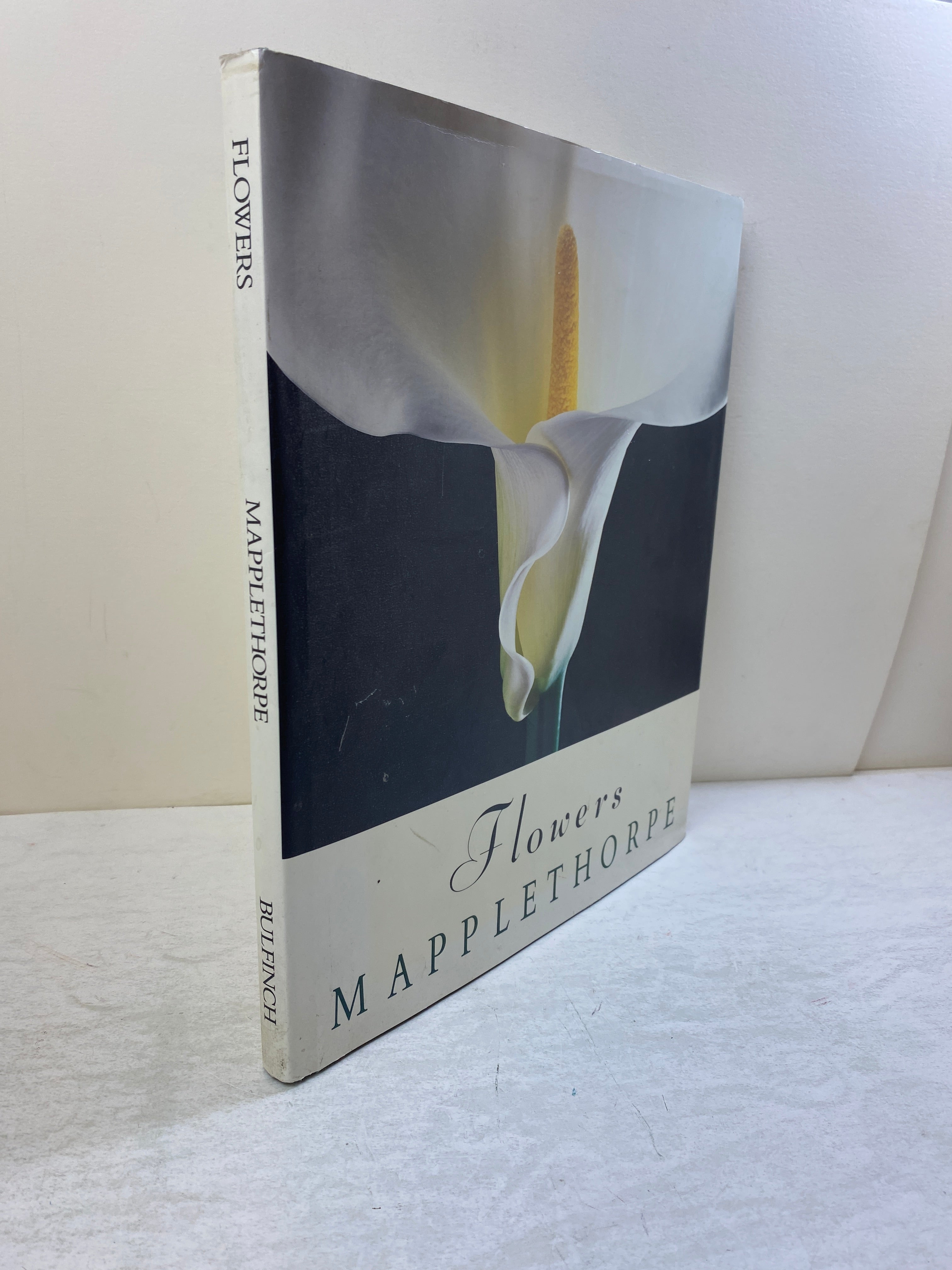 Flowers Mapplethorpe Bulfinch Press c1989 HCDJ