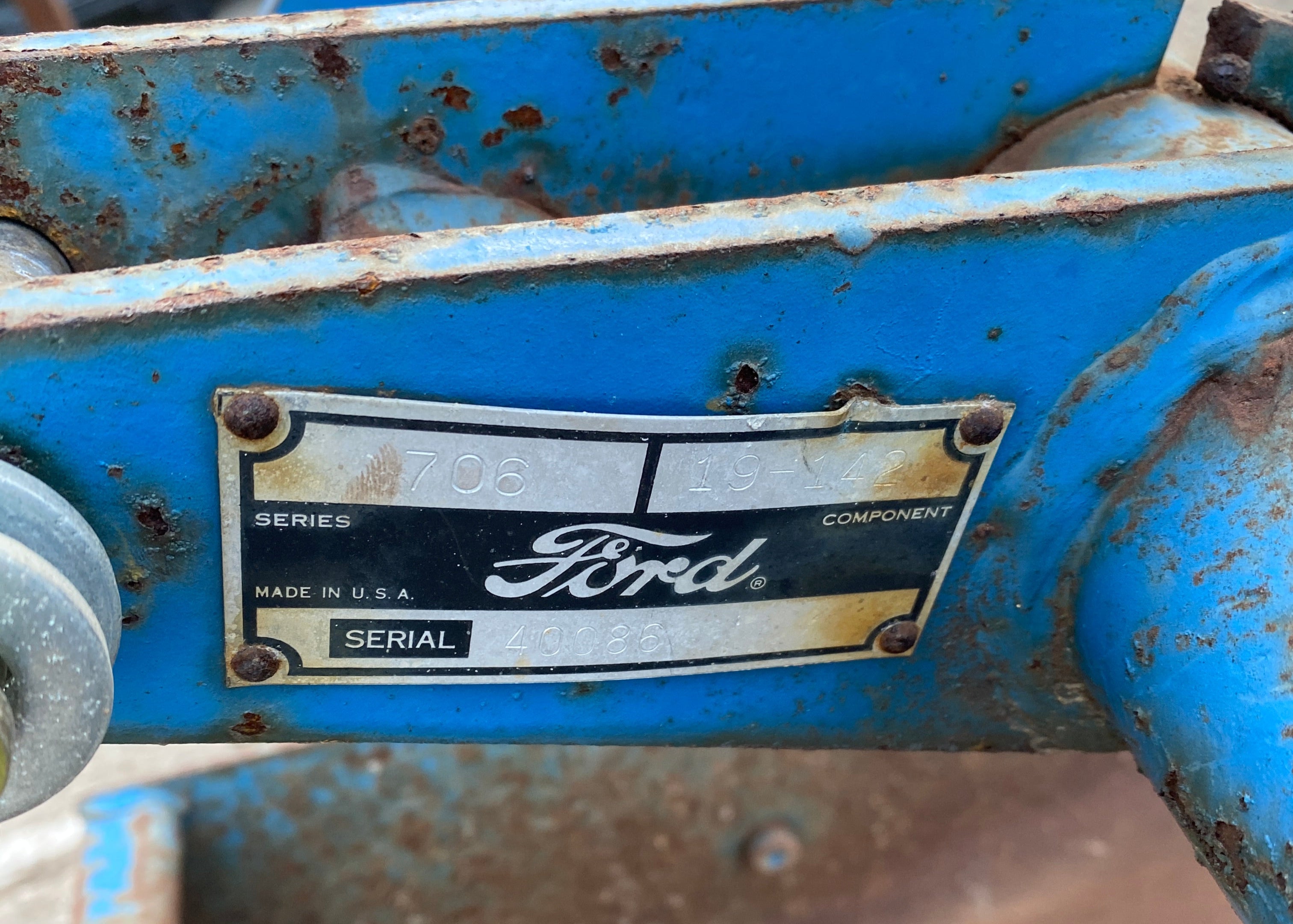 Ford #706 Slip Scoop Bucket