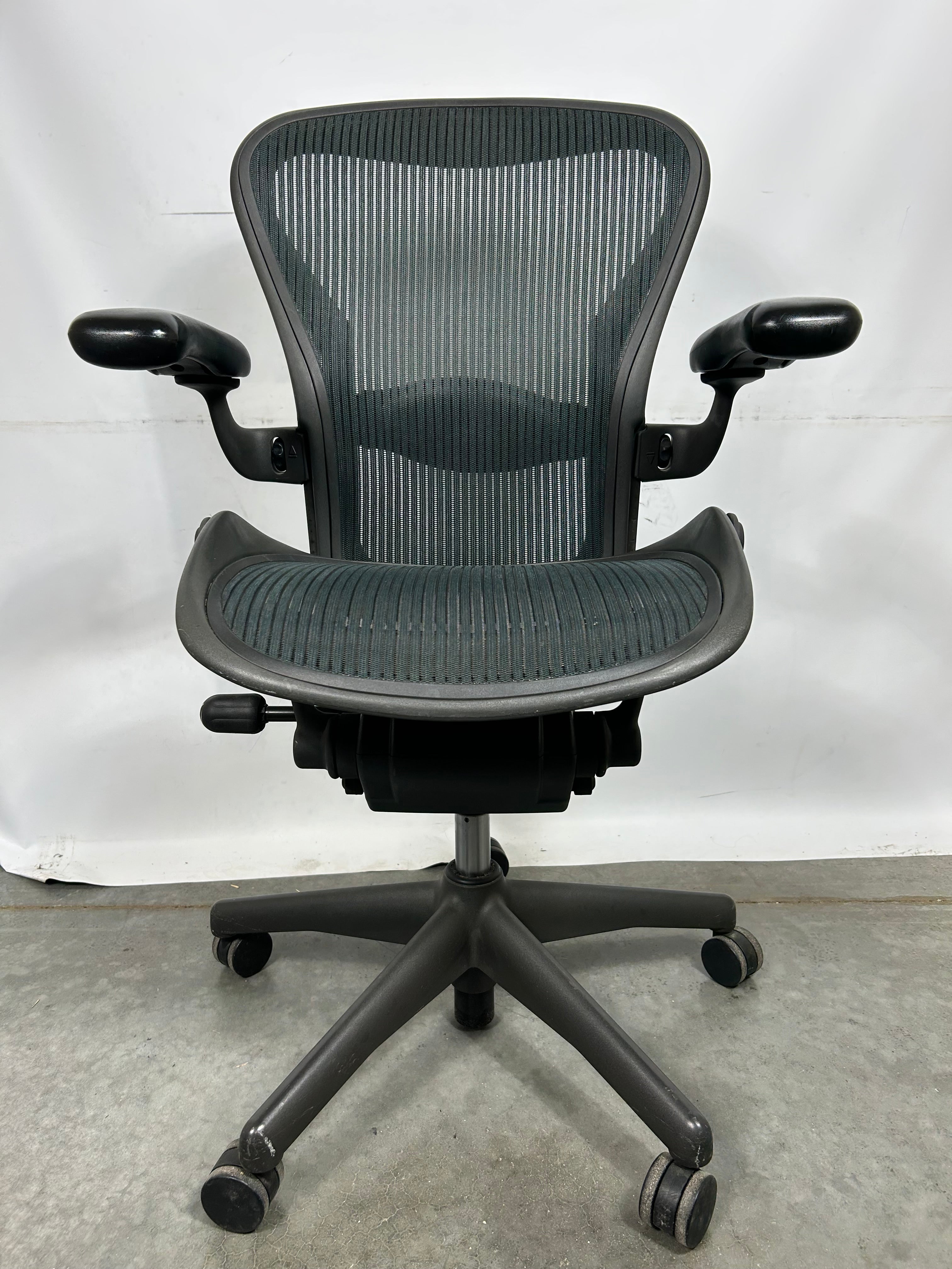 Forest Green Herman Miller Aeron Chair Size B
