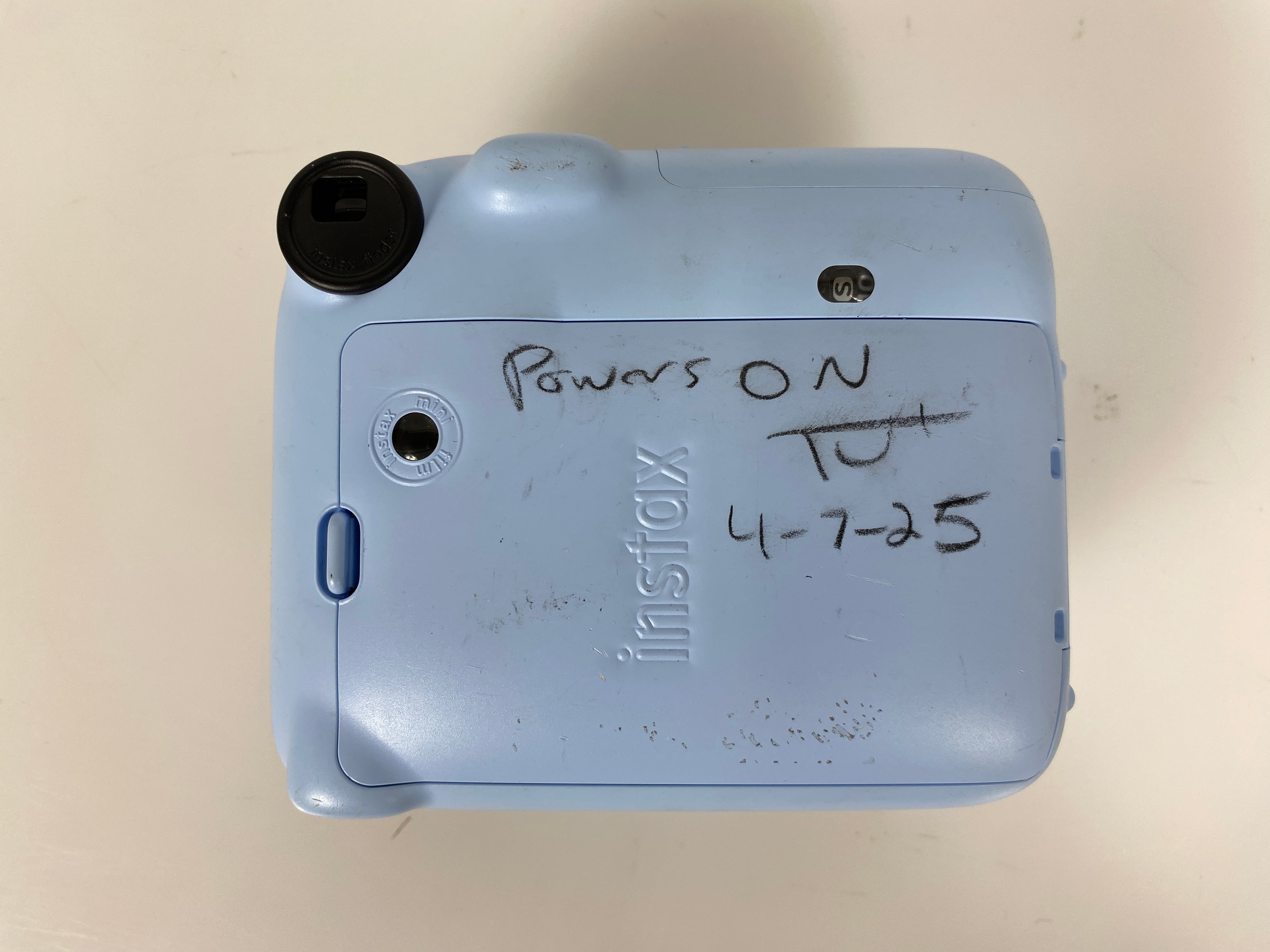 Fujifilm Instax Mini 12 Instant Camera