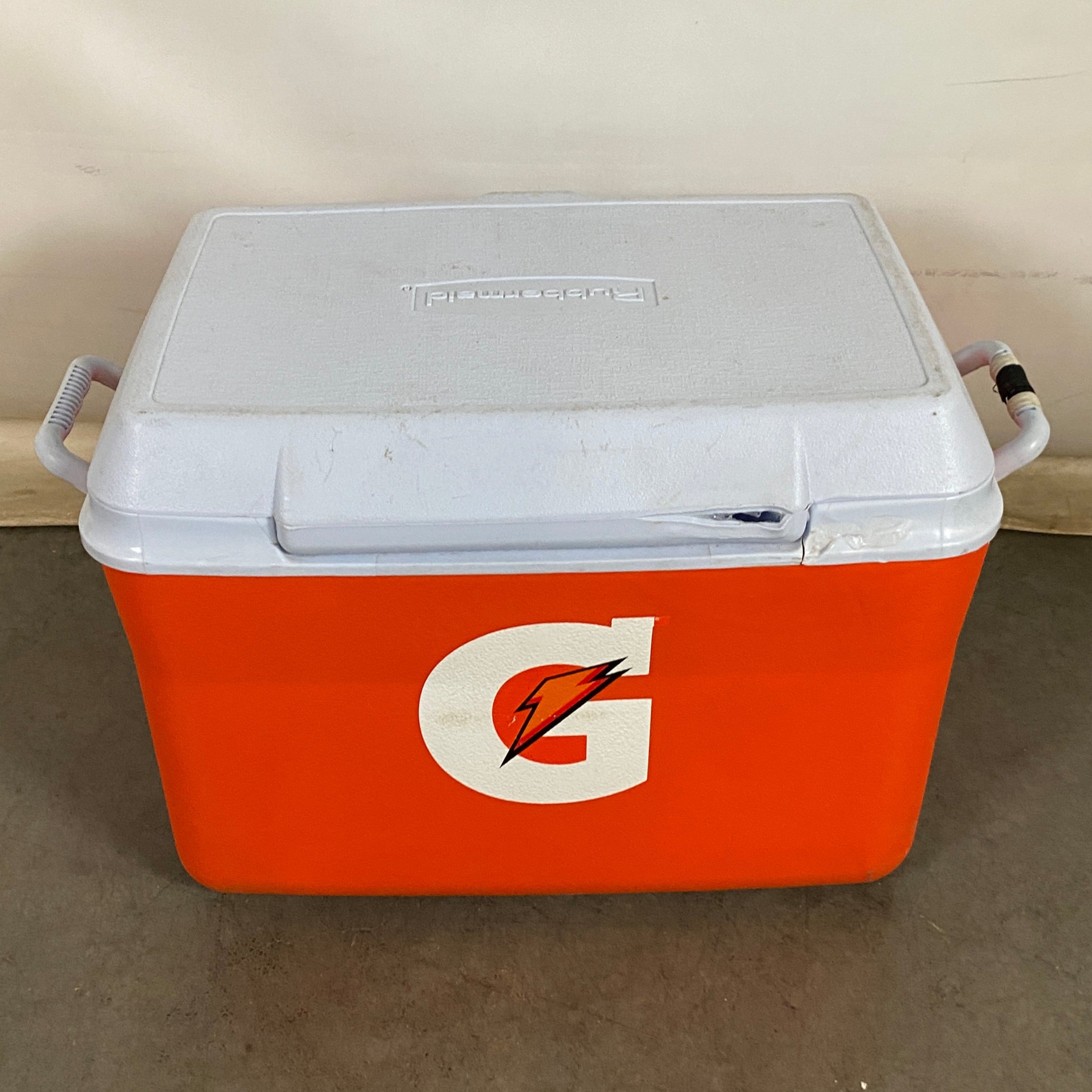 Gatorade Orange Flip Up Lid Cooler