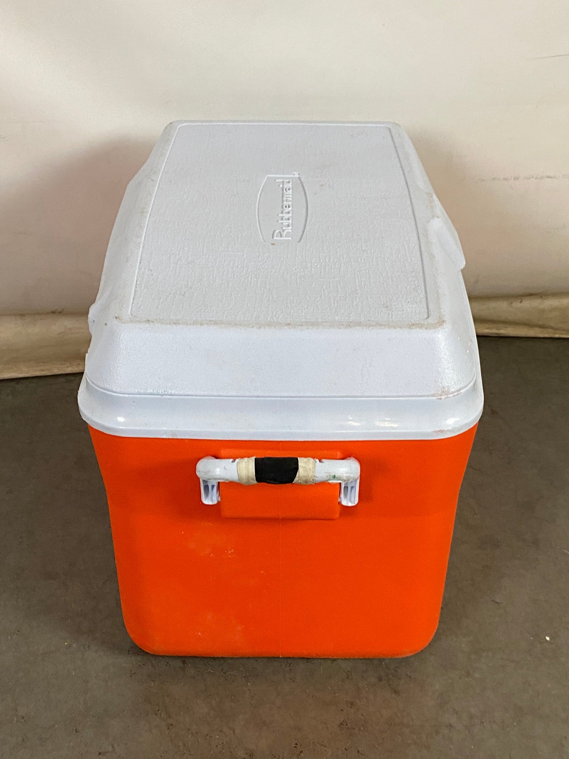 Gatorade Orange Flip Up Lid Cooler