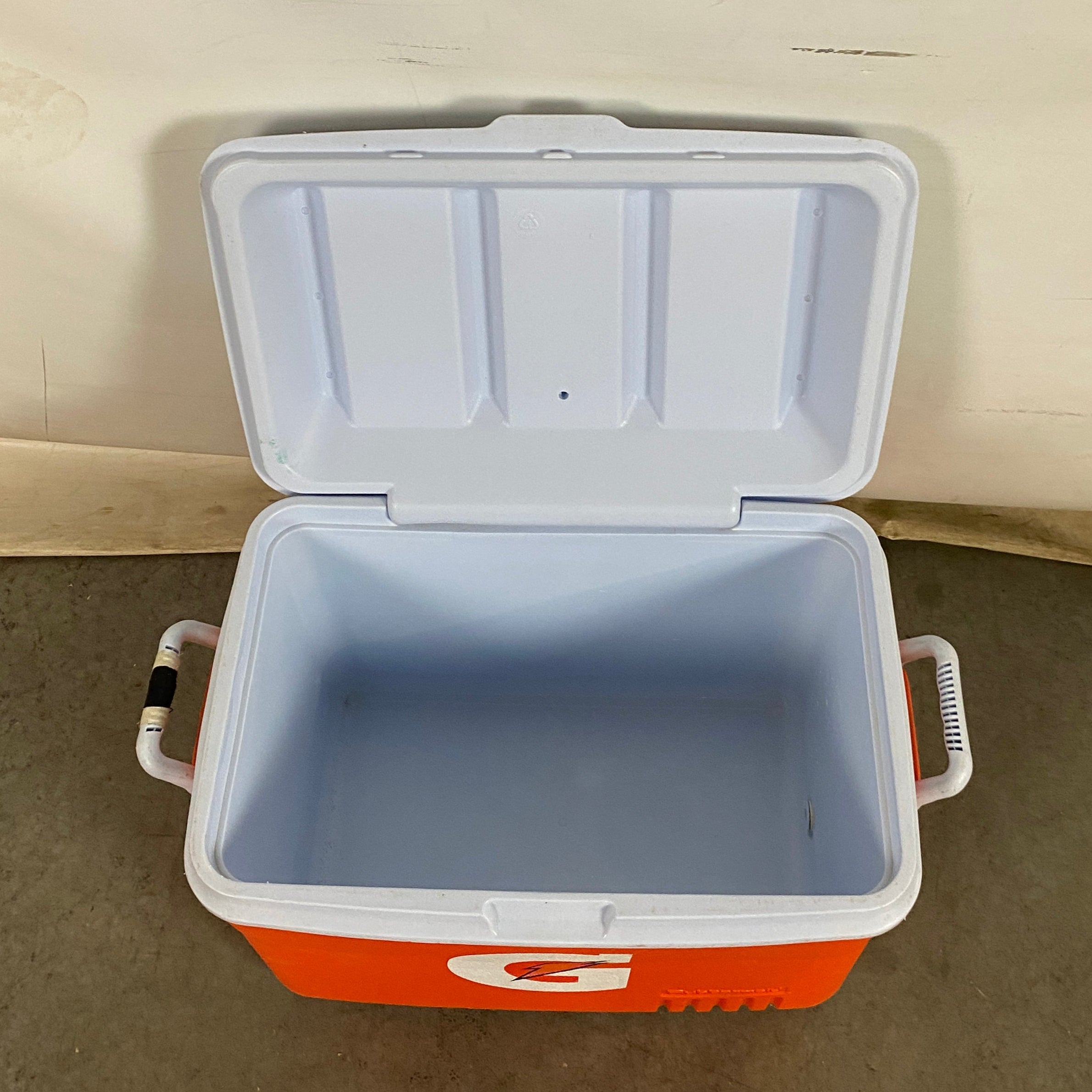 Gatorade Orange Flip Up Lid Cooler