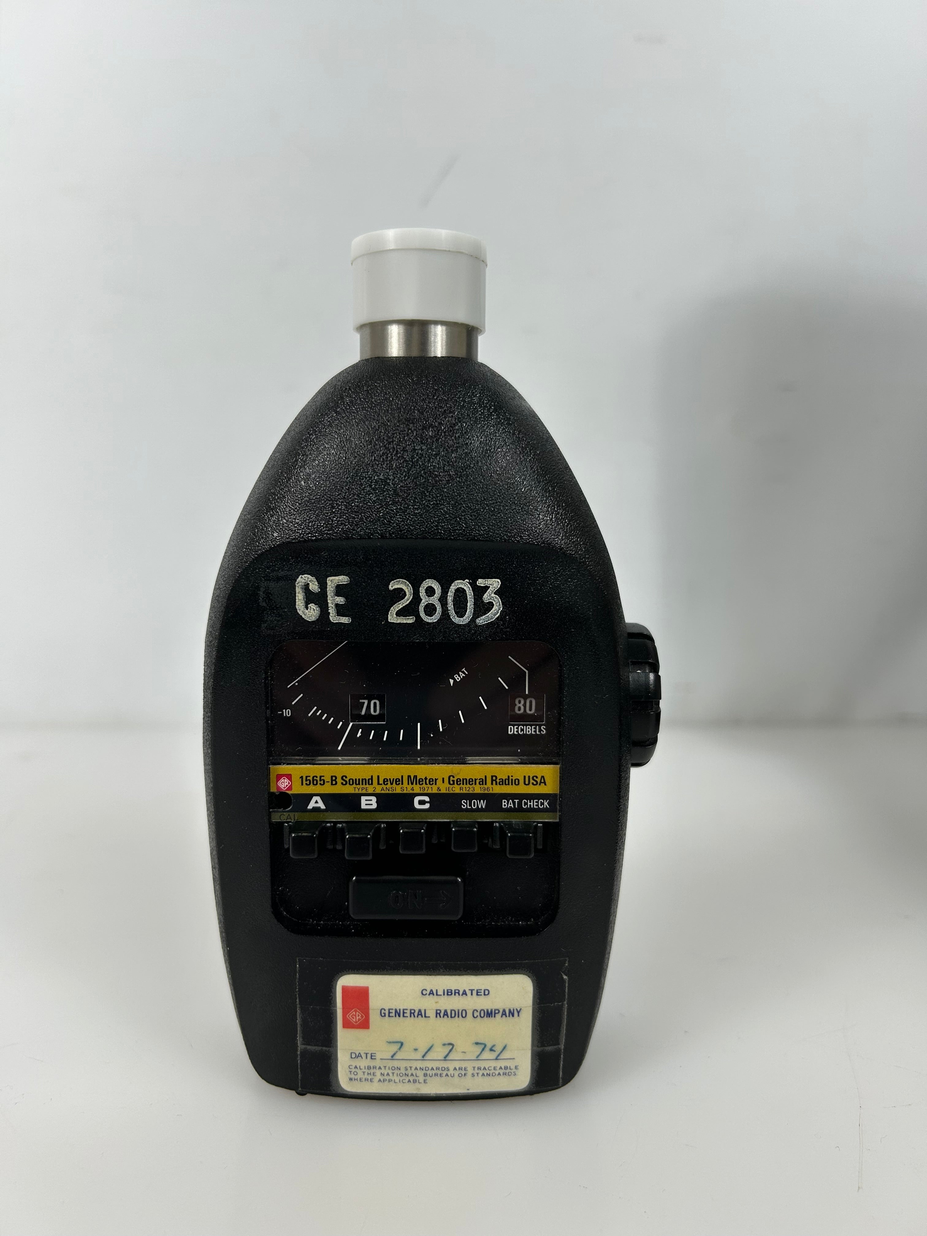 General Radio Company Type 1565-B Sound Level Meter w/ Case and Calibrator