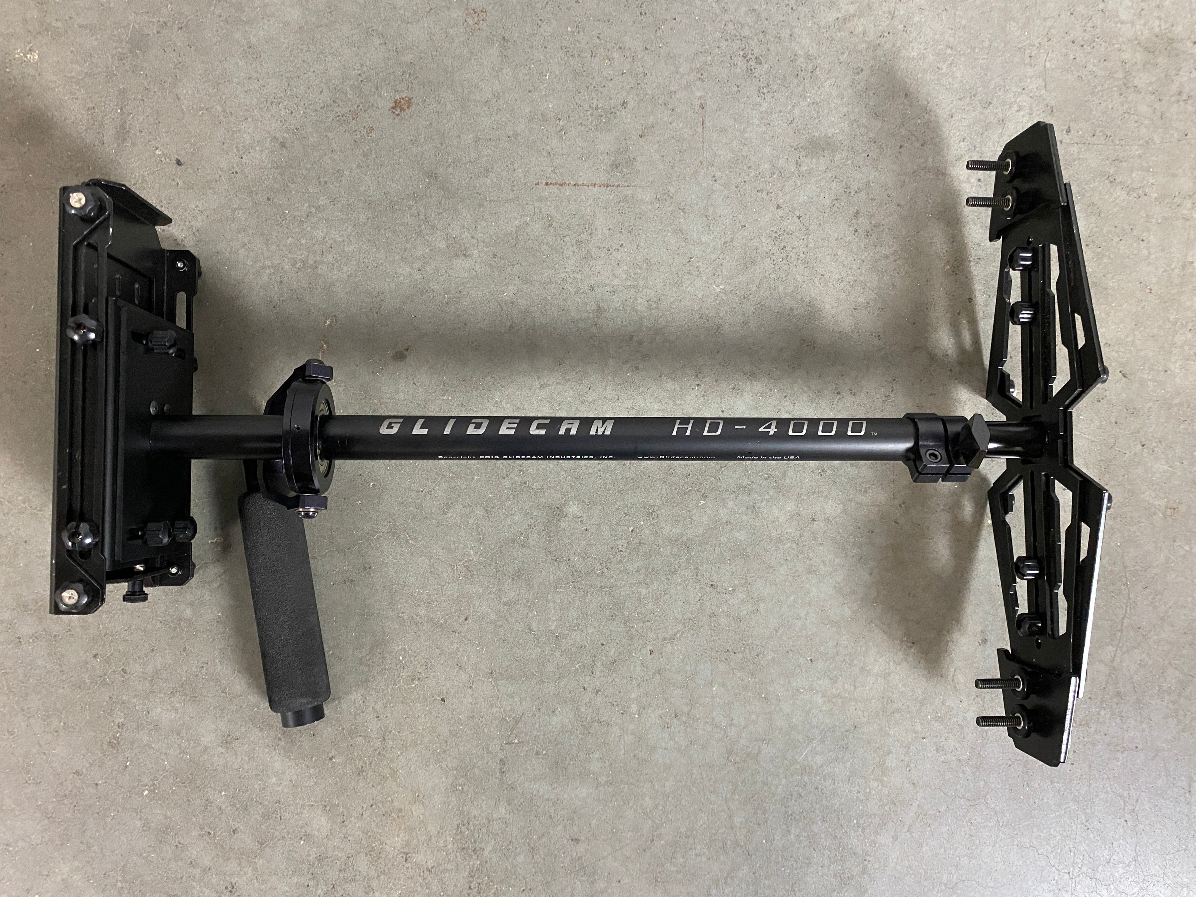 Glidecam HD-4000 Camera Stabilizer w/Vest