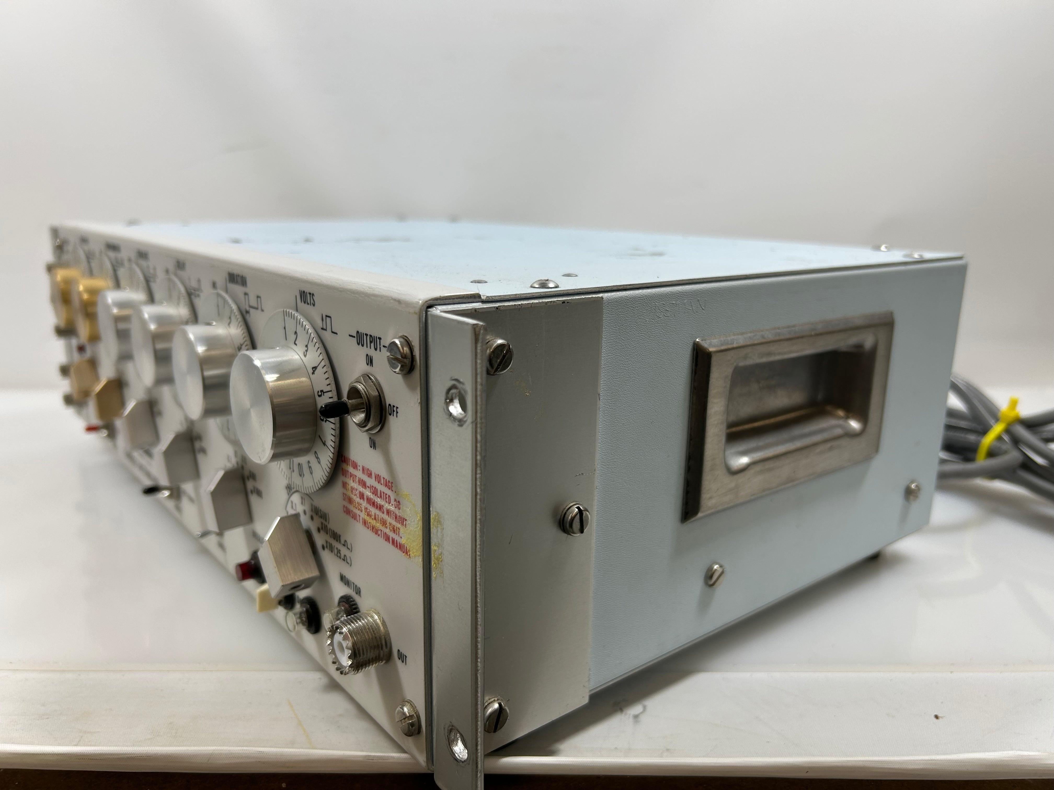 Grass Technologies Model S48 Square Pulse Stimulator *Untested*