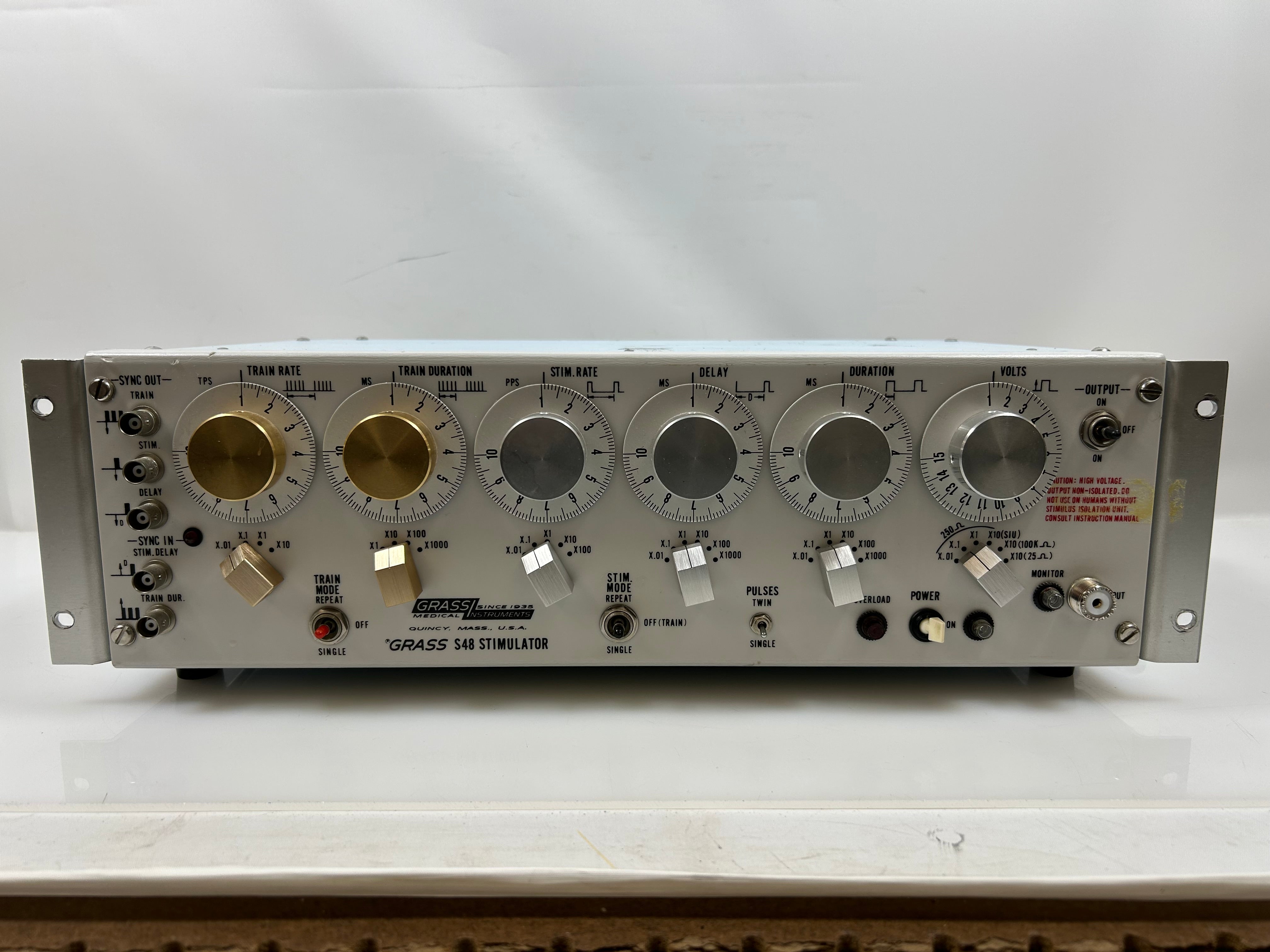 Grass Technologies Model S48 Square Pulse Stimulator *Untested*