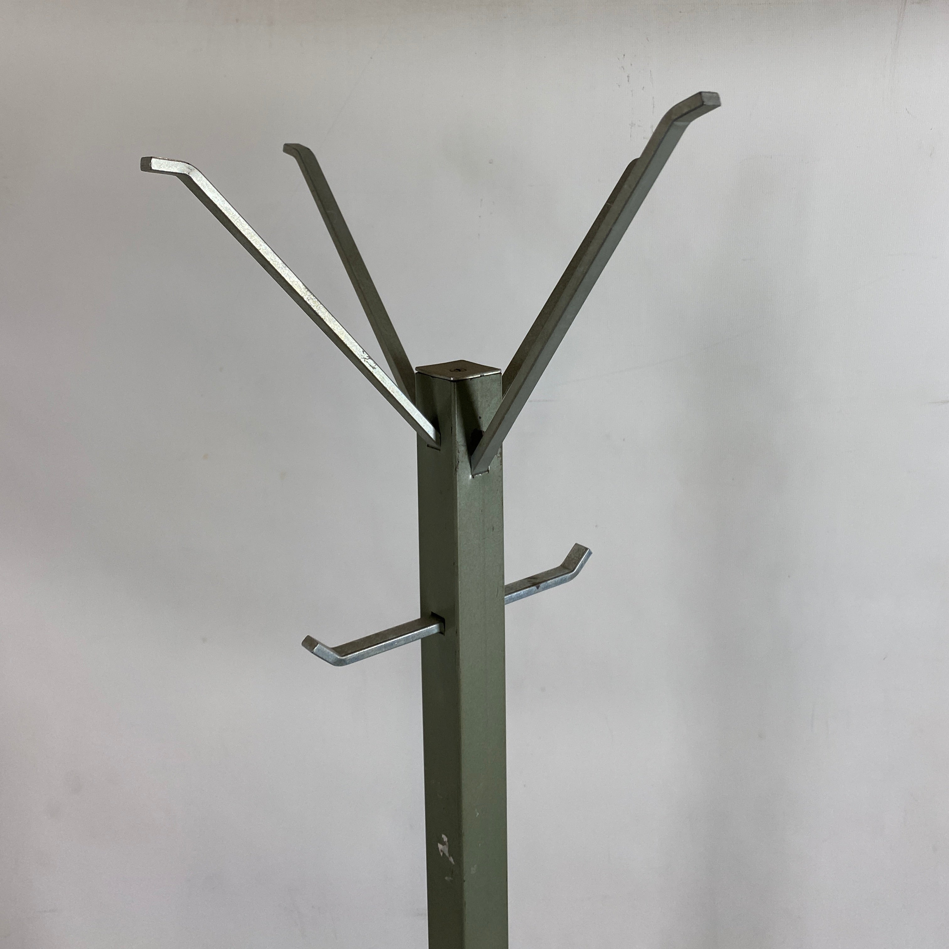 Green Metal Coat Hanger with 6 Hooks