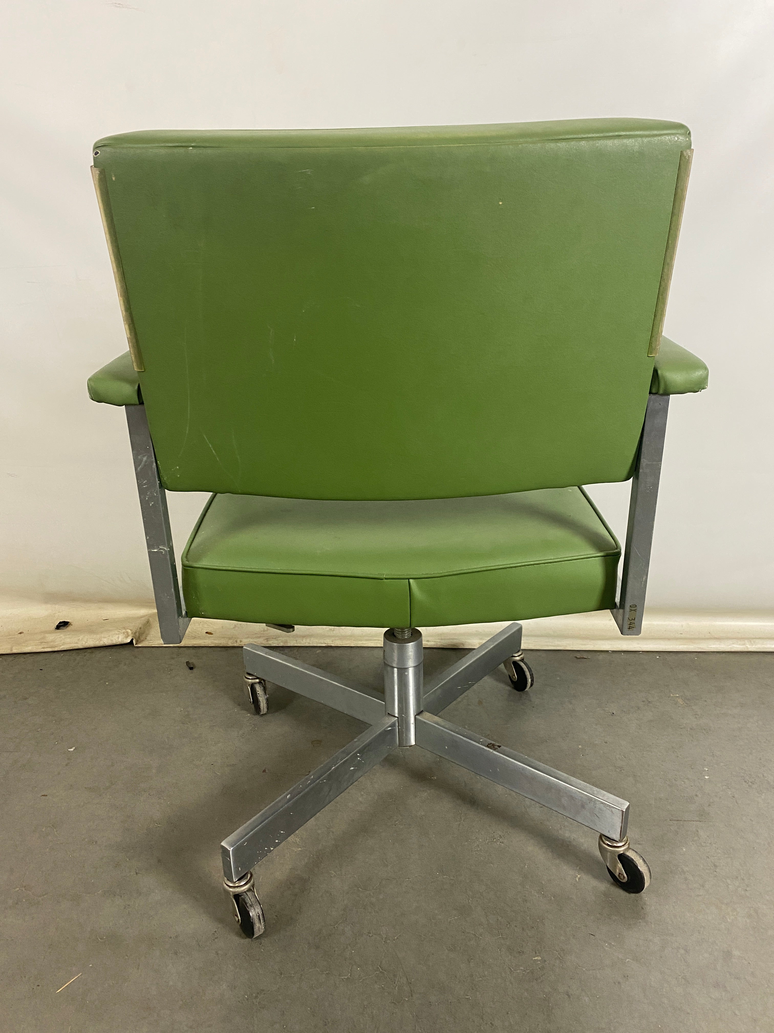 Green Upholstered Metal Frame Chair