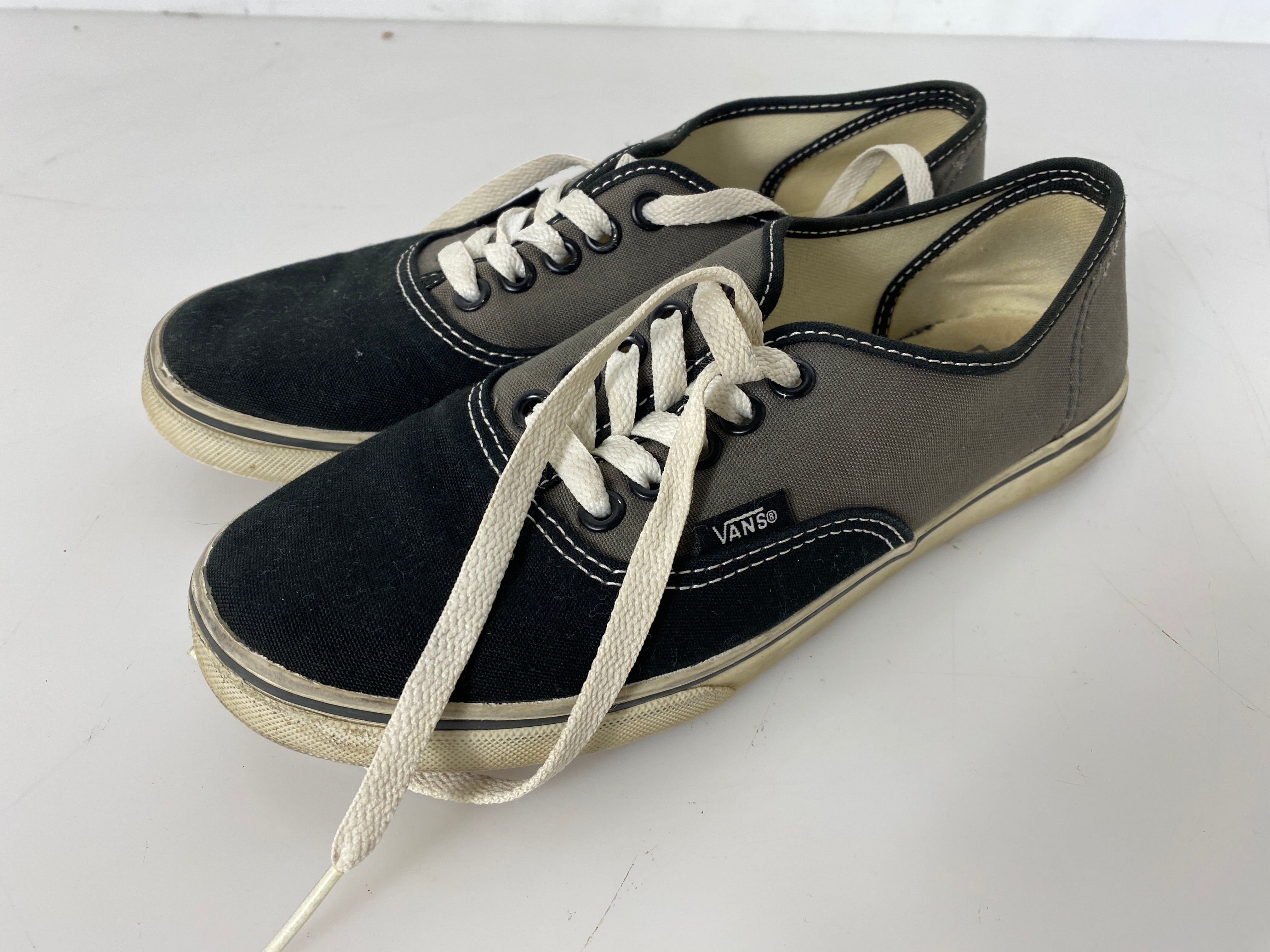 Grey Vans Women's Size 7.5 Men's Size 6