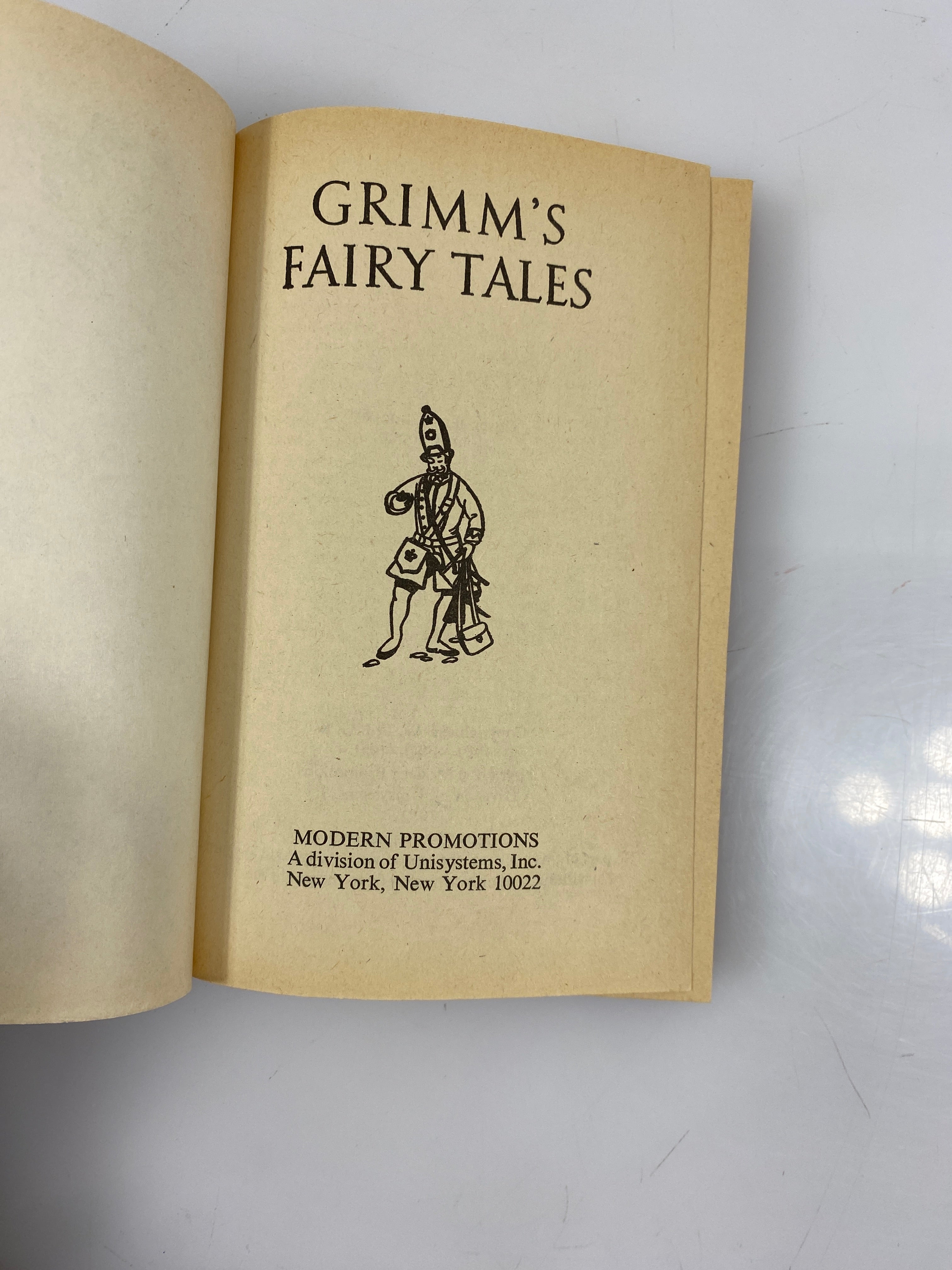 Grimm's Fairy Tales Modern Promotions 1982 HC