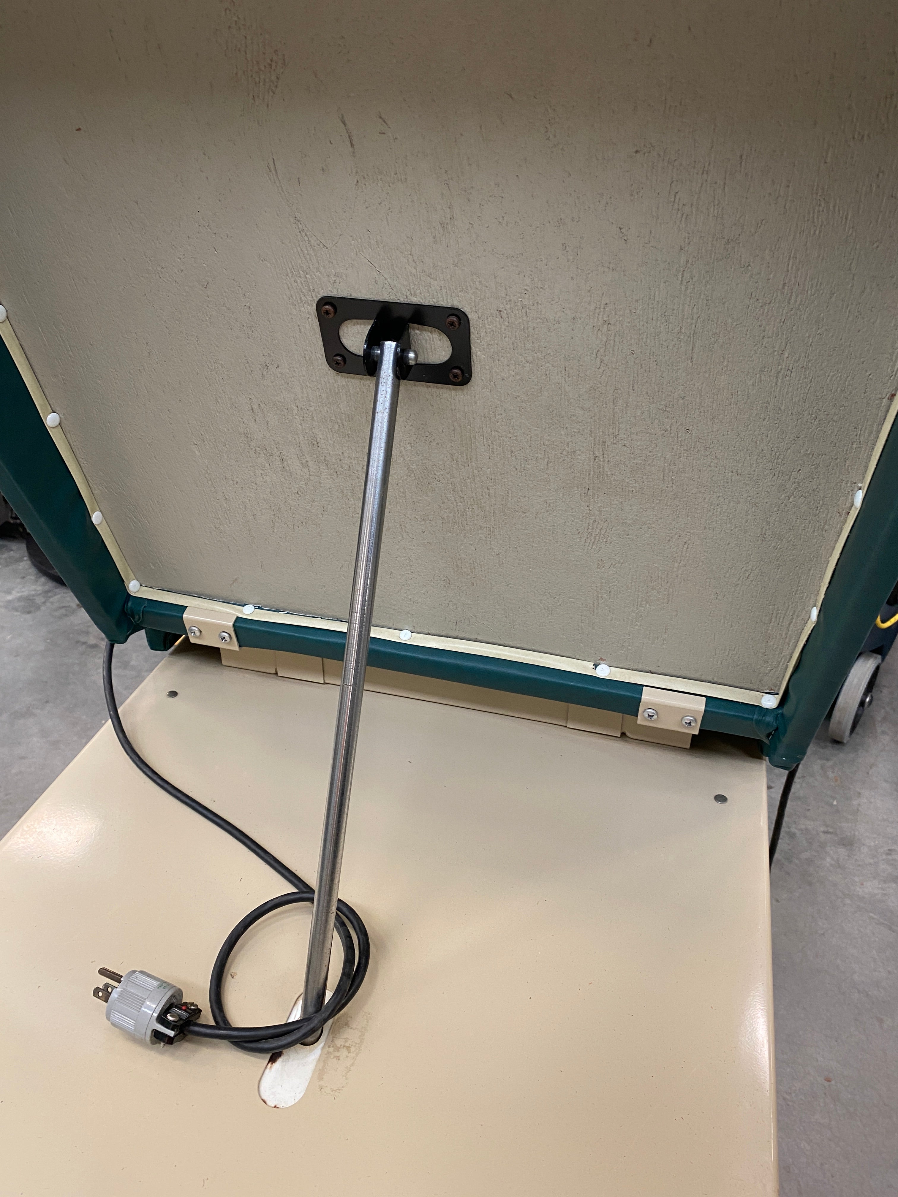 Hamilton Examination Table