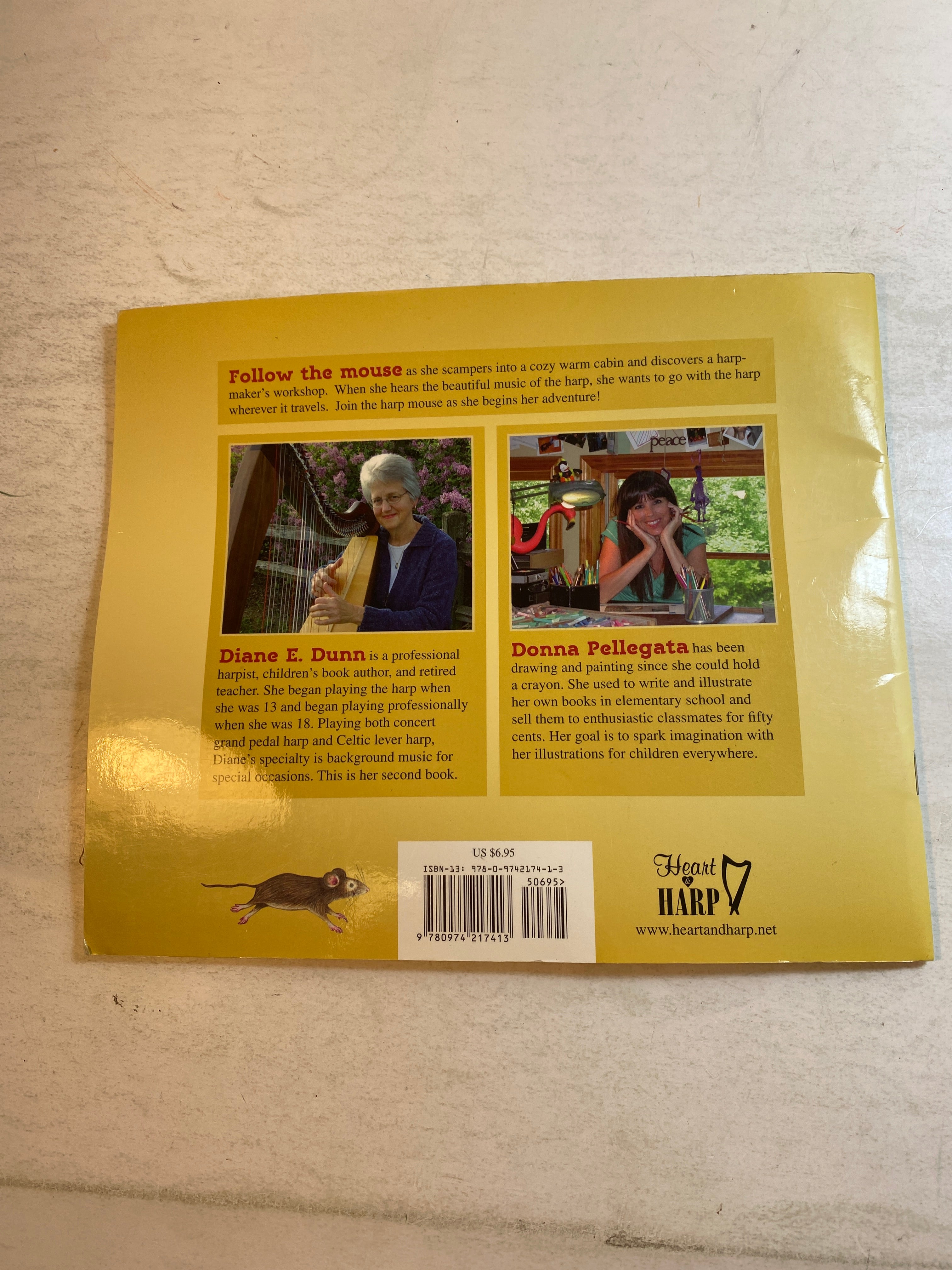 Harp Mouse Chooses Her Home Diane Dunn *Signed* 2008