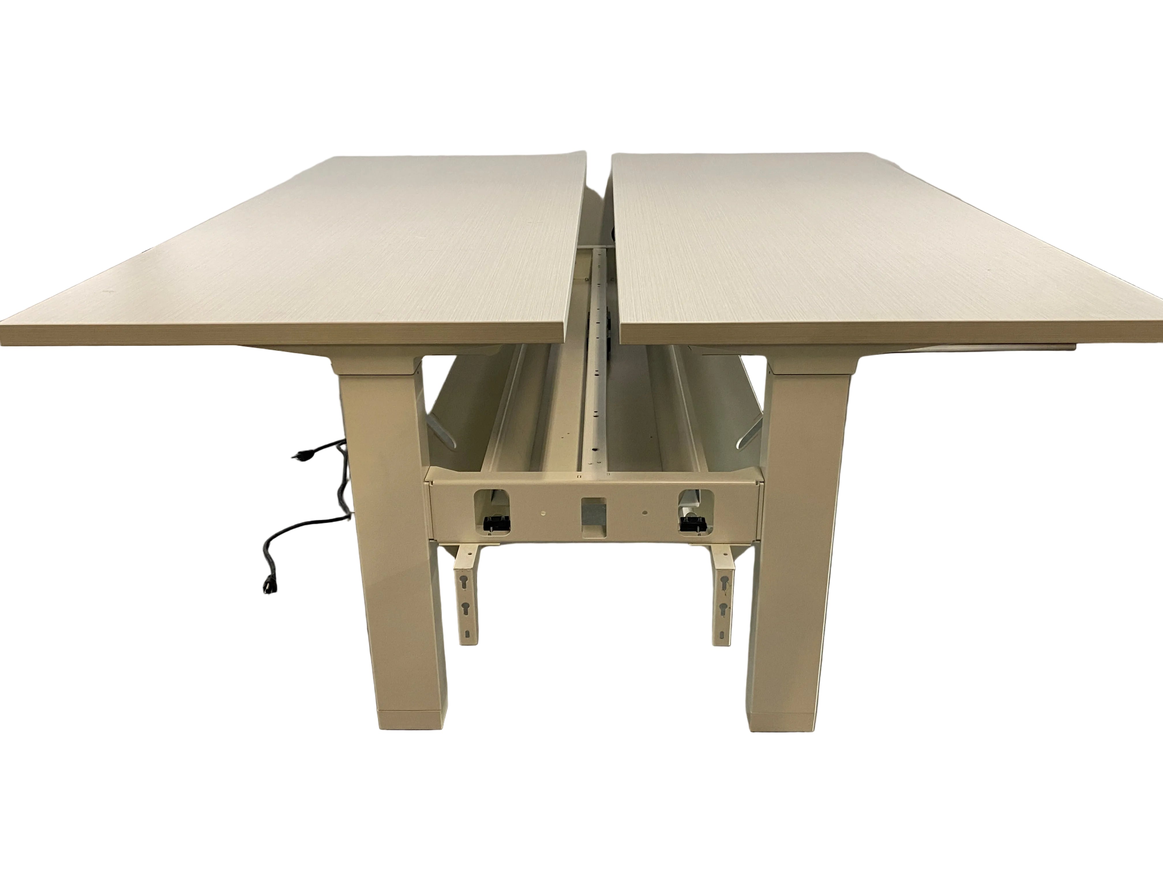 Herman Miller White Adjustable Standing Workstation With Individual Dividers