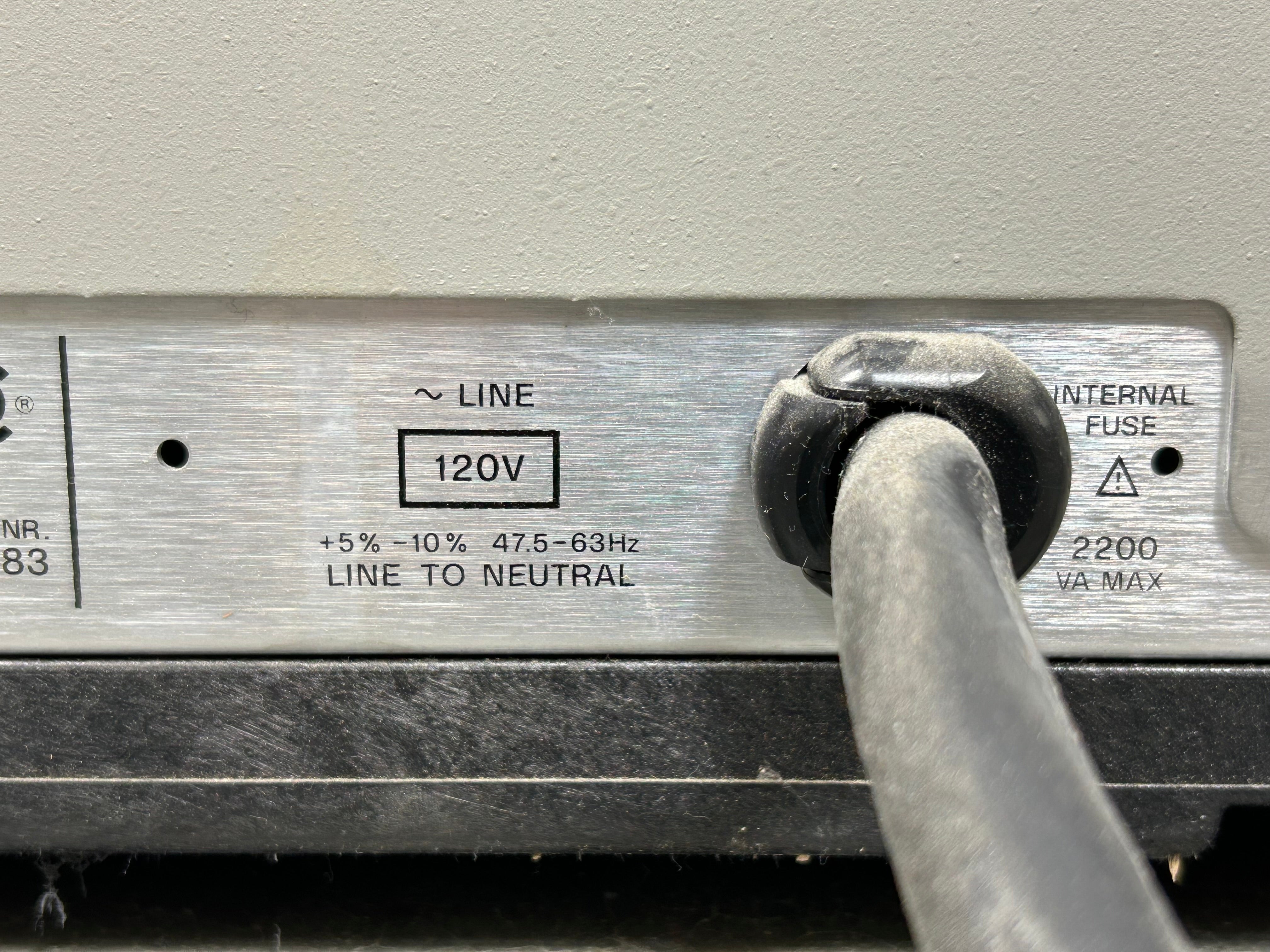 Hewlett Packard 5890 Series II Gas Chromatograph *Untested*