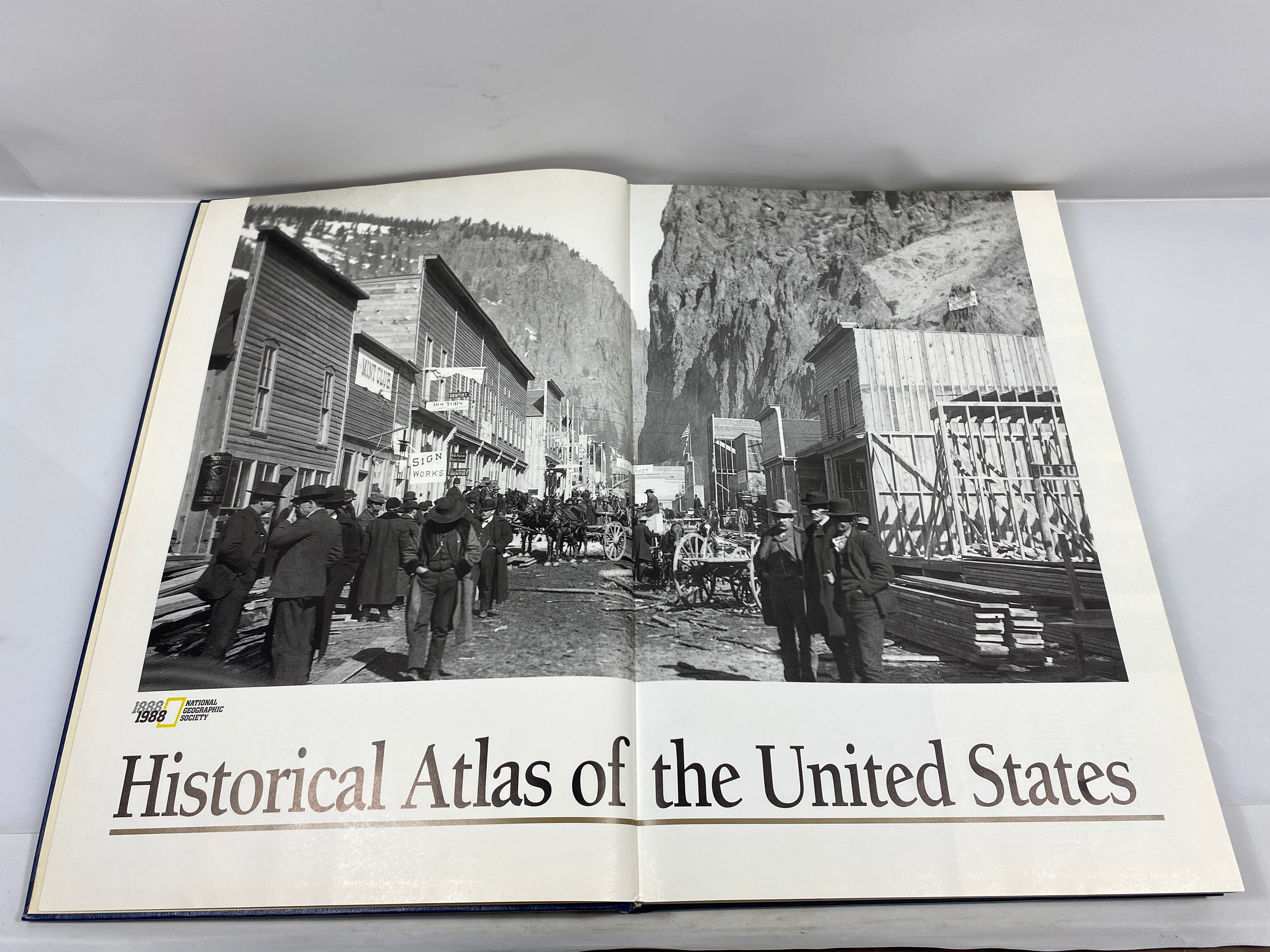 Historical Atlas of the United States National Geographic 1988 HC