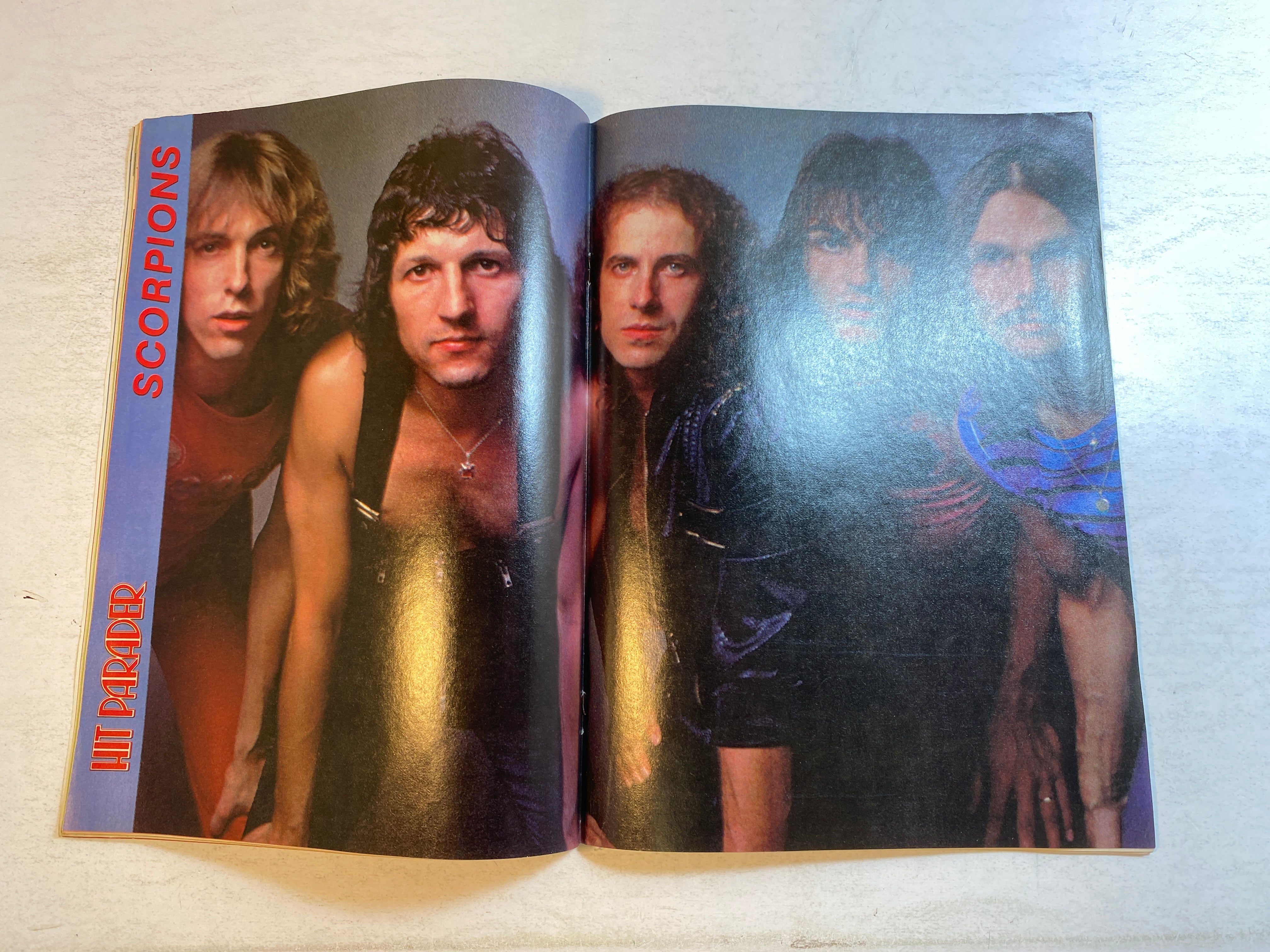Hit Parader Magazine November 1983 Angus Young AC/DC