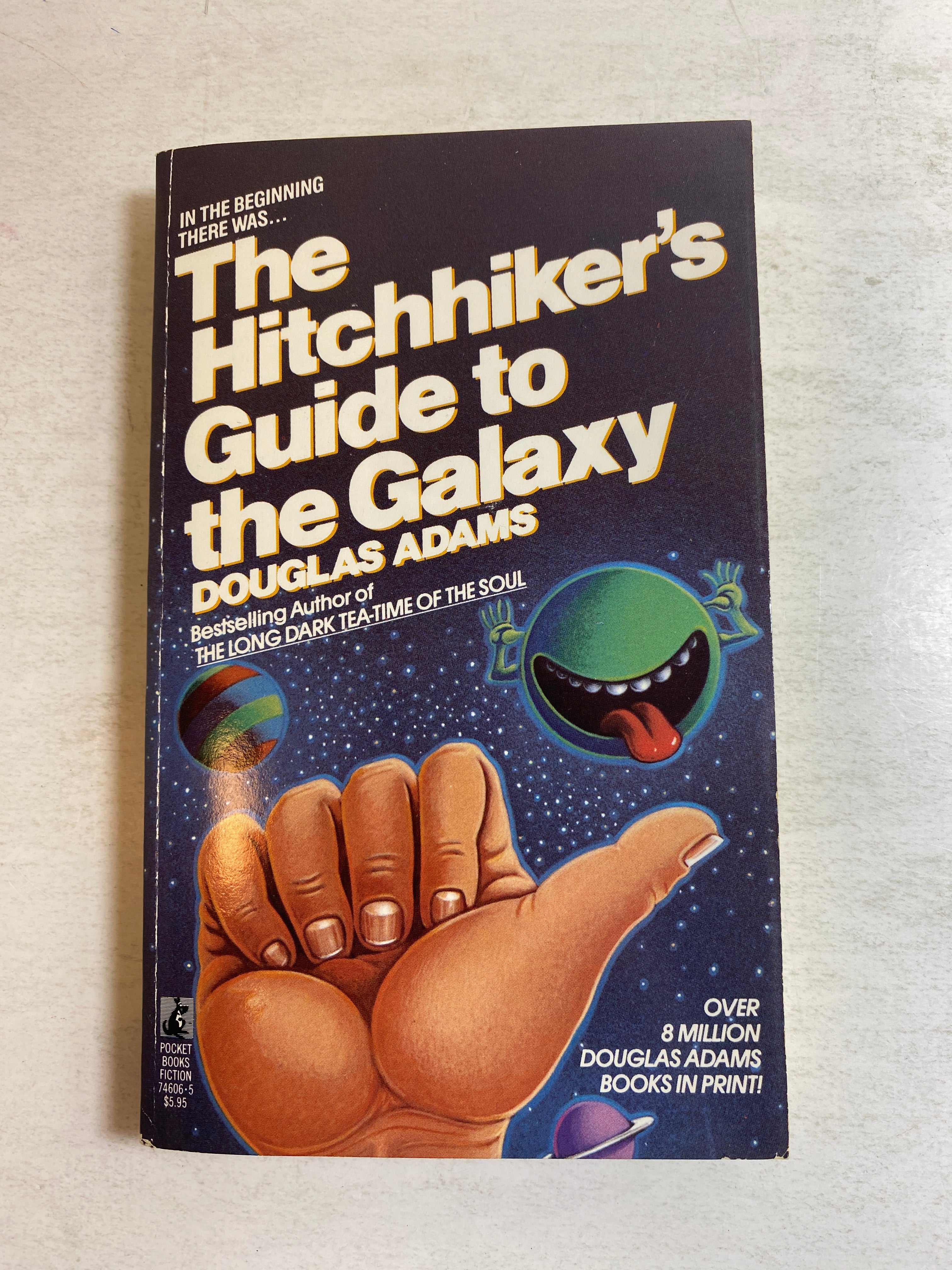 Hitchhiker's Guide to the Galaxy Douglas Adams SC 1981