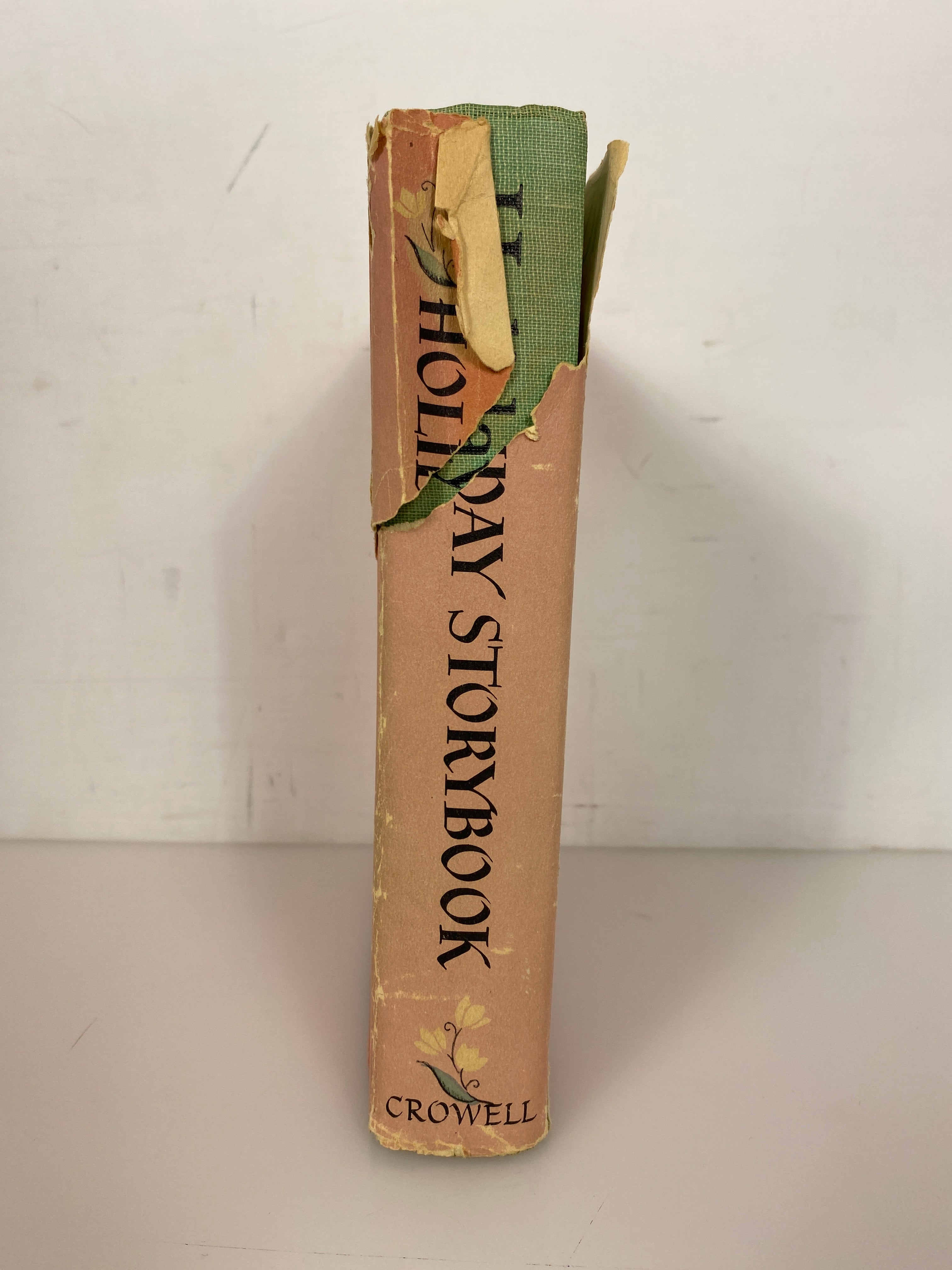 Holiday Storybook by the Child Study Association of America 1952 Vintage HC DJ