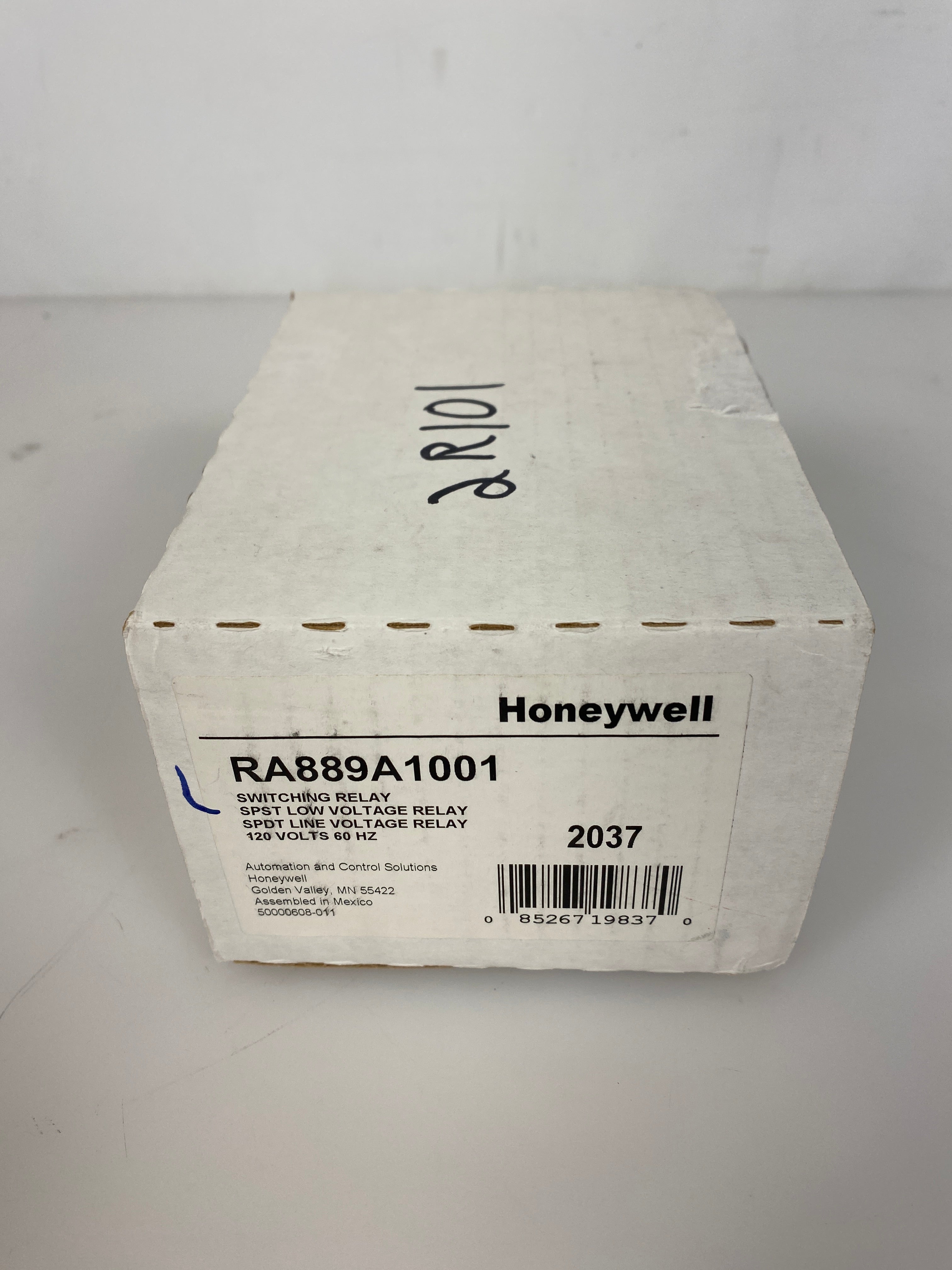 Honeywell 120 Volt Relay Switch RA889A1001