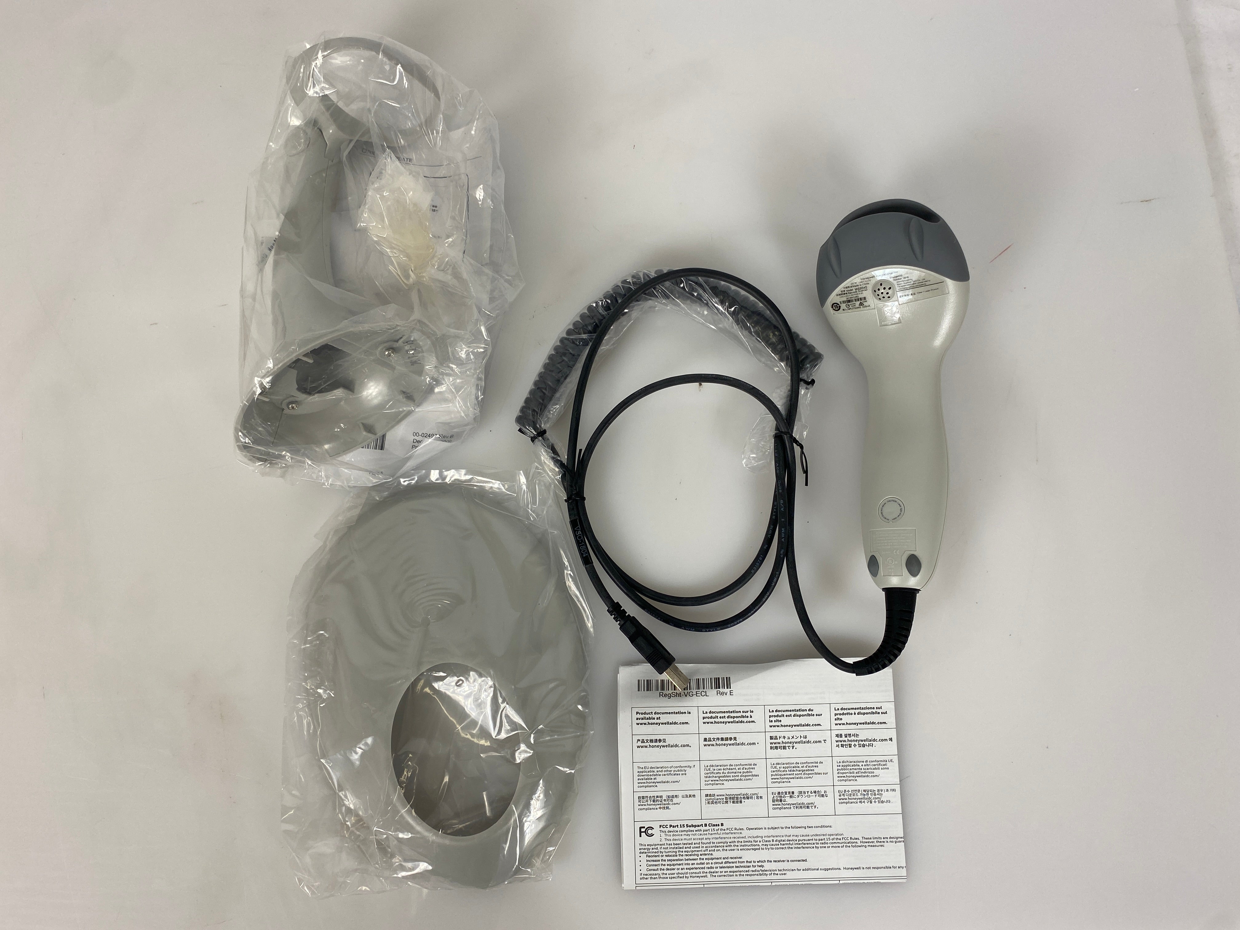 Honeywell MS9500 Series Voyager Handheld Barcode Scanner with Stand