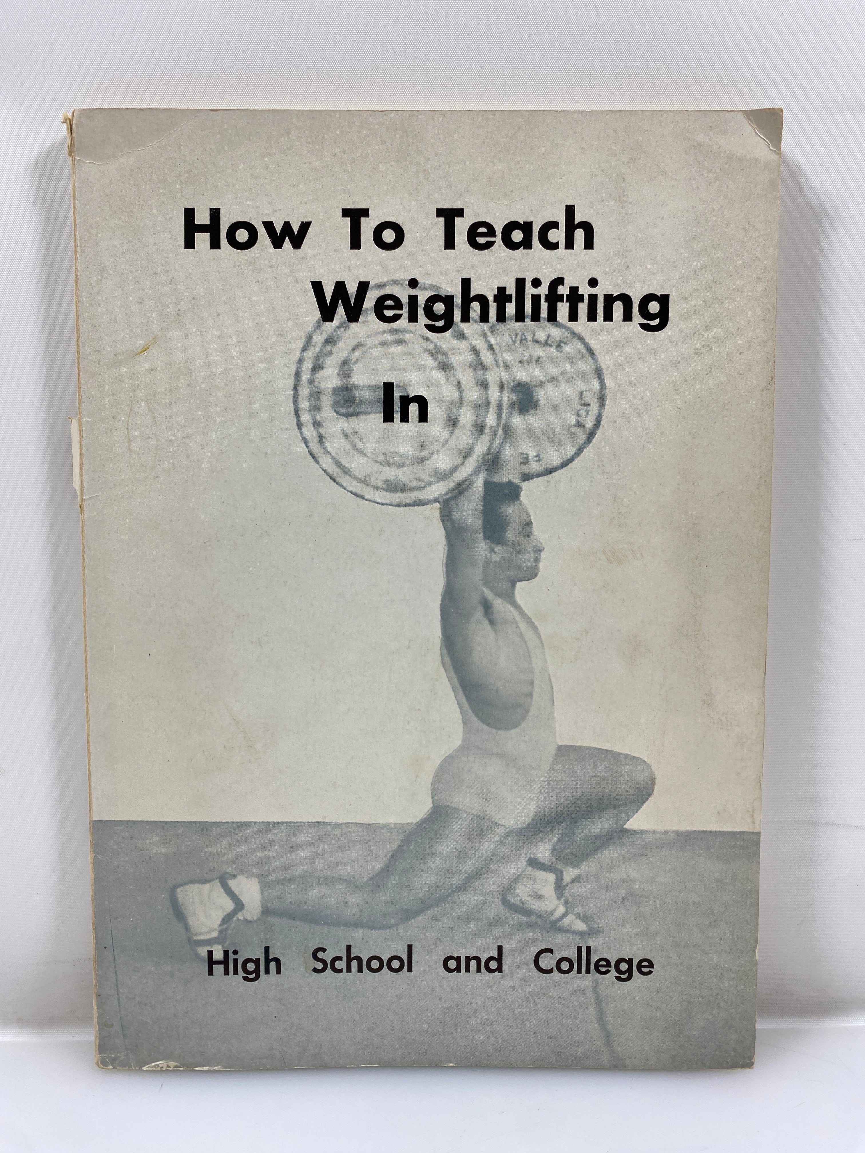 How to Teach Weightlifting in High School & College by Miller Vintage SC