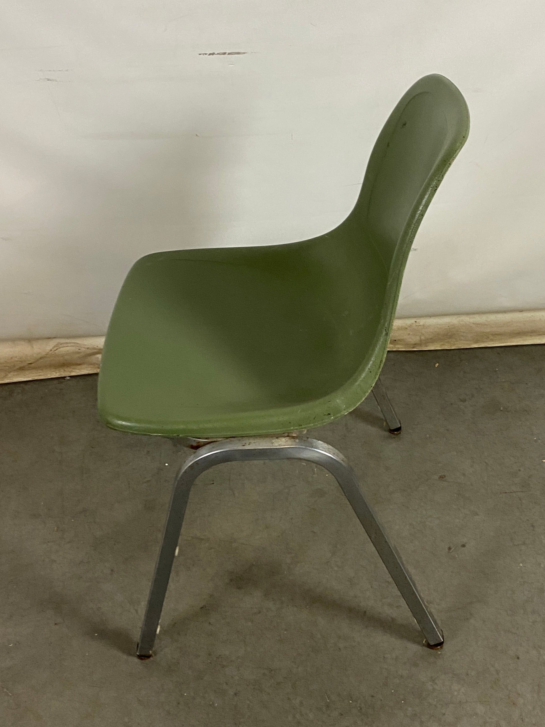 Howell Green Metal Framed Chair