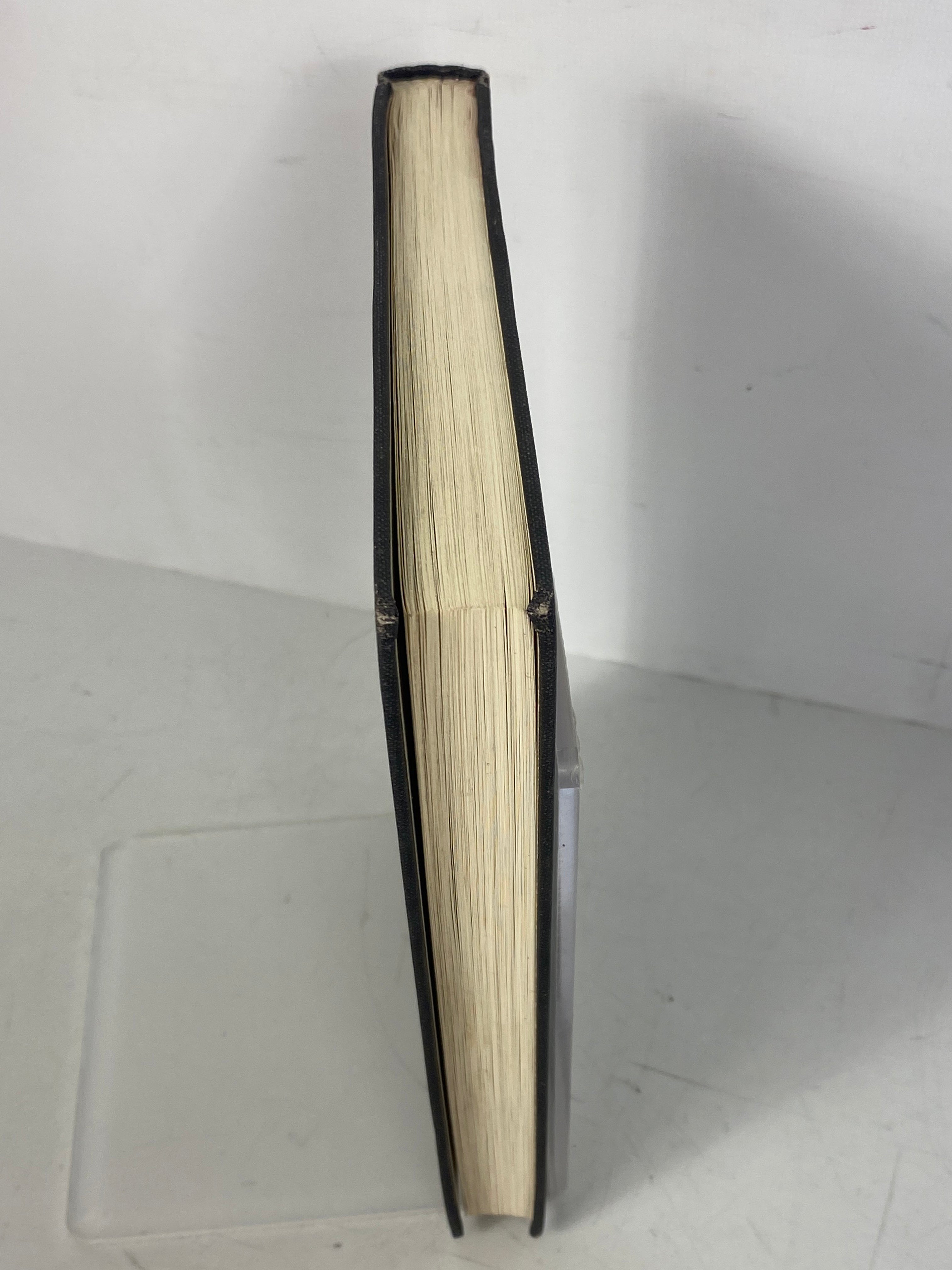 Human Engineering and Motivation Cavett Robert 1969 Inscribed HC