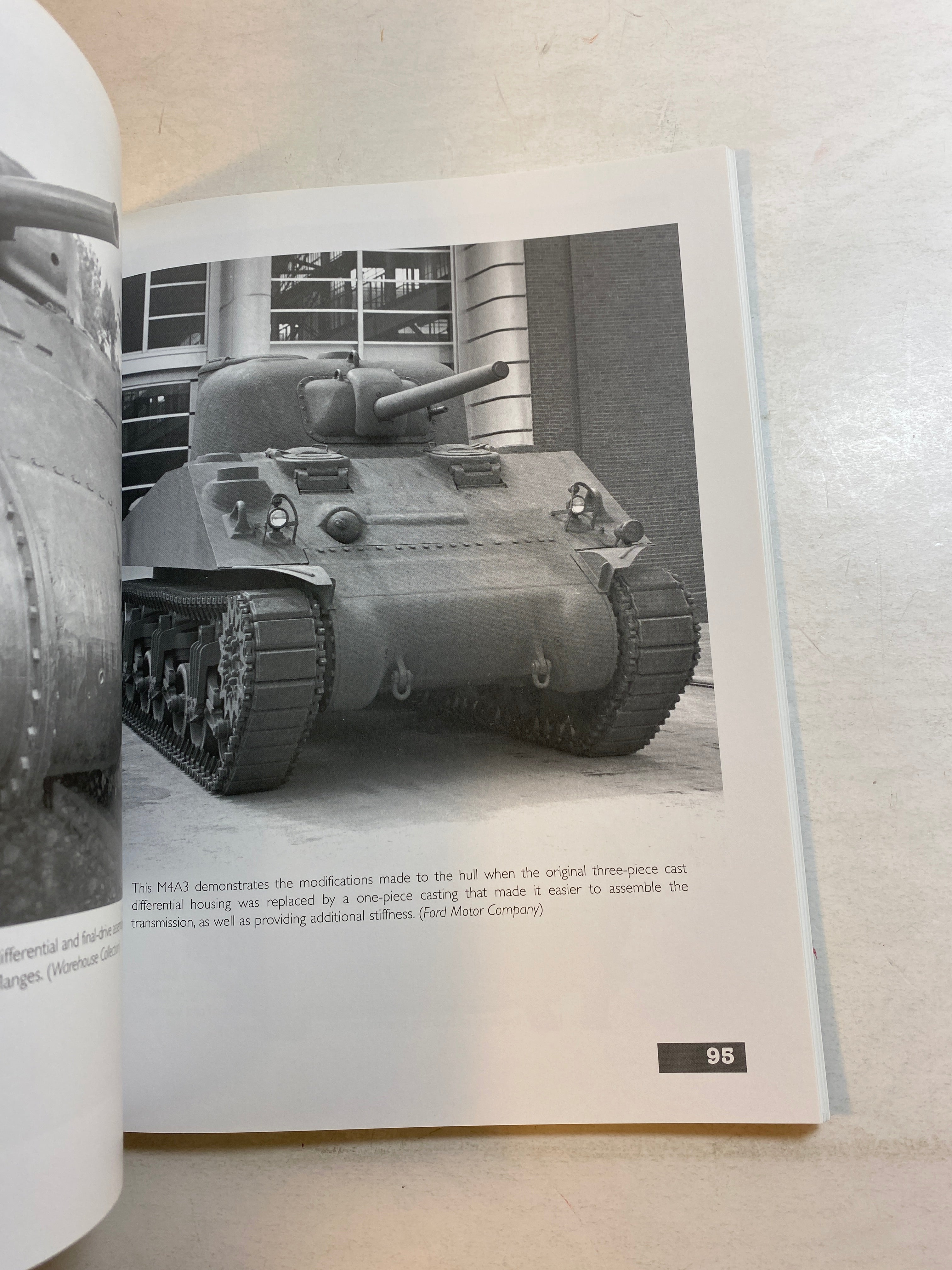 Images of War Special M4 Sherman Pat Ware SC 2014