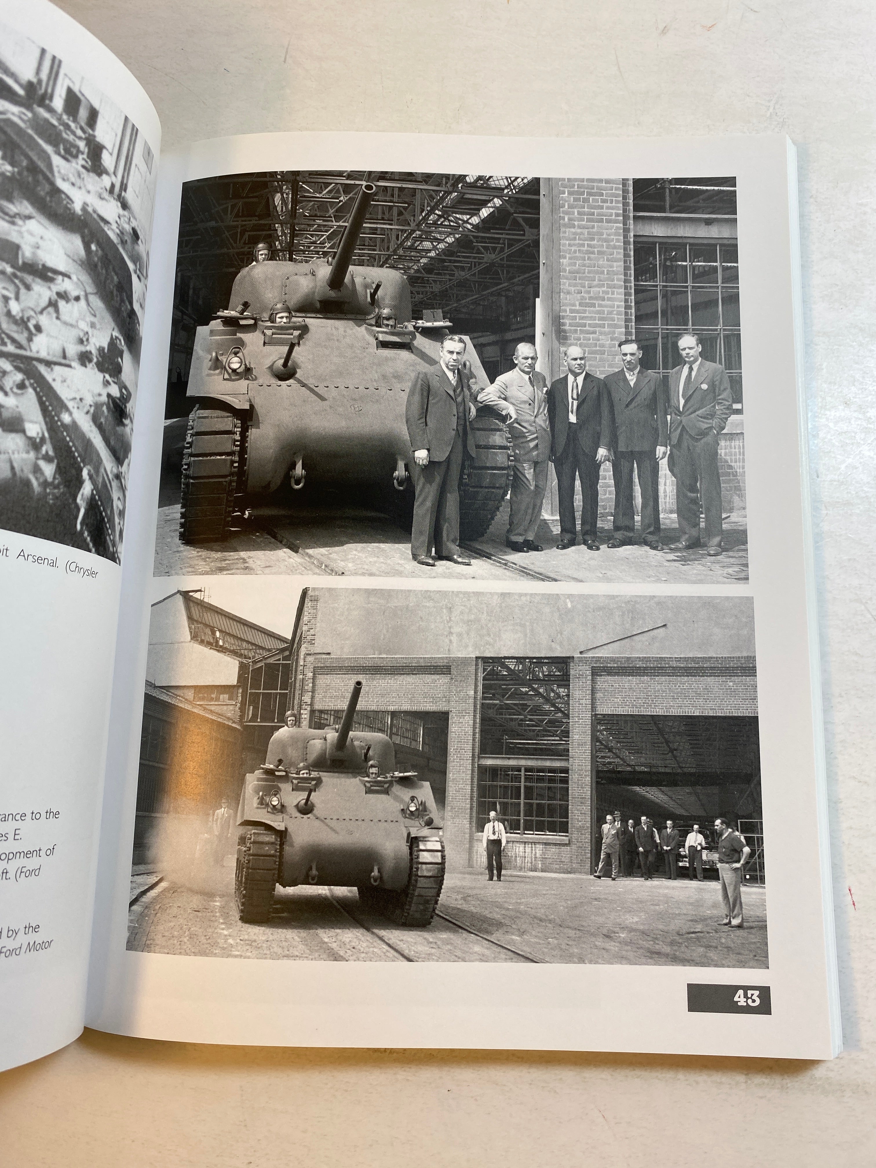 Images of War Special M4 Sherman Pat Ware SC 2014