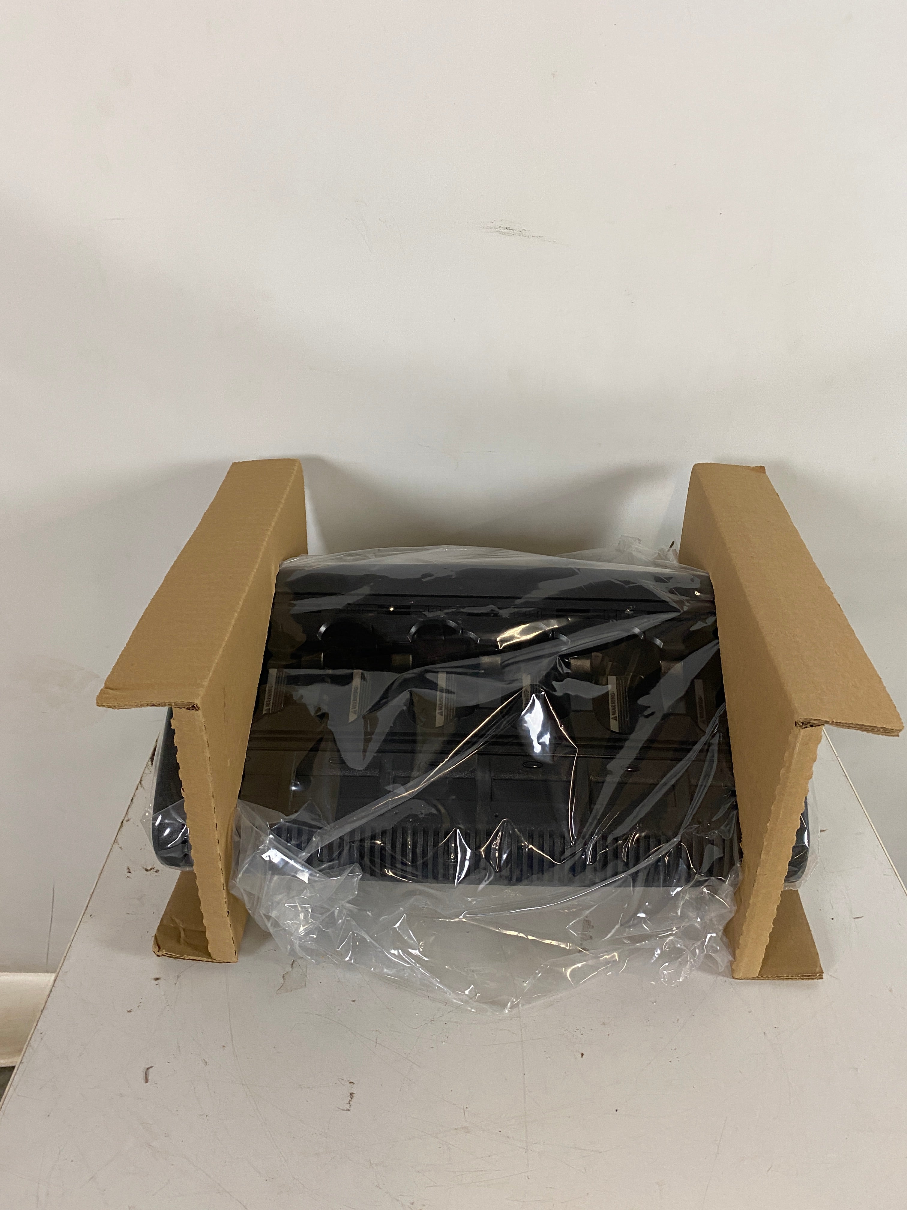 Impres 6 Port Smart Charger WPLN 4108BR *New*