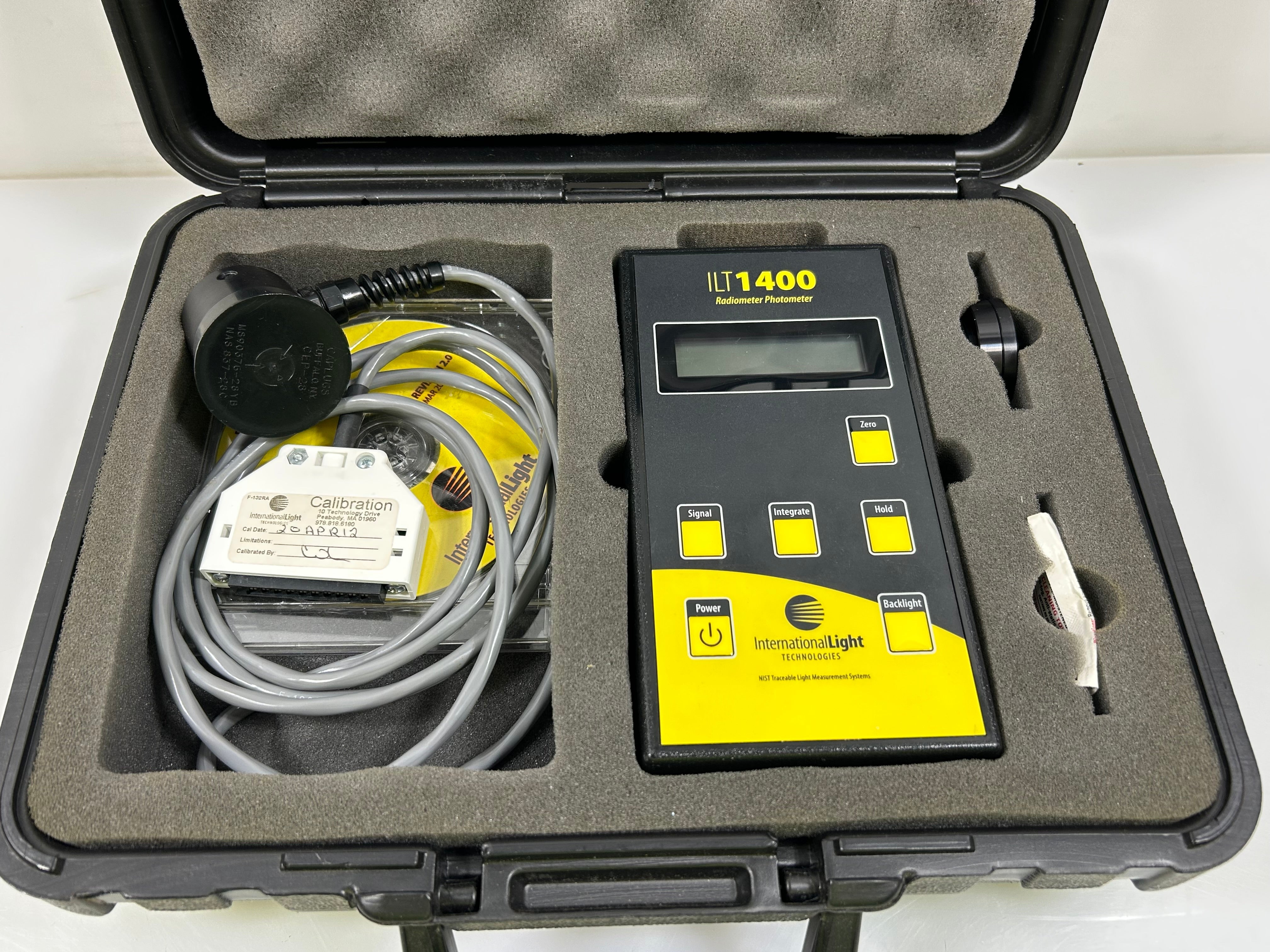 International Light Technologies ILT400 Hand-Held Radiometer/Photometer *Untested*