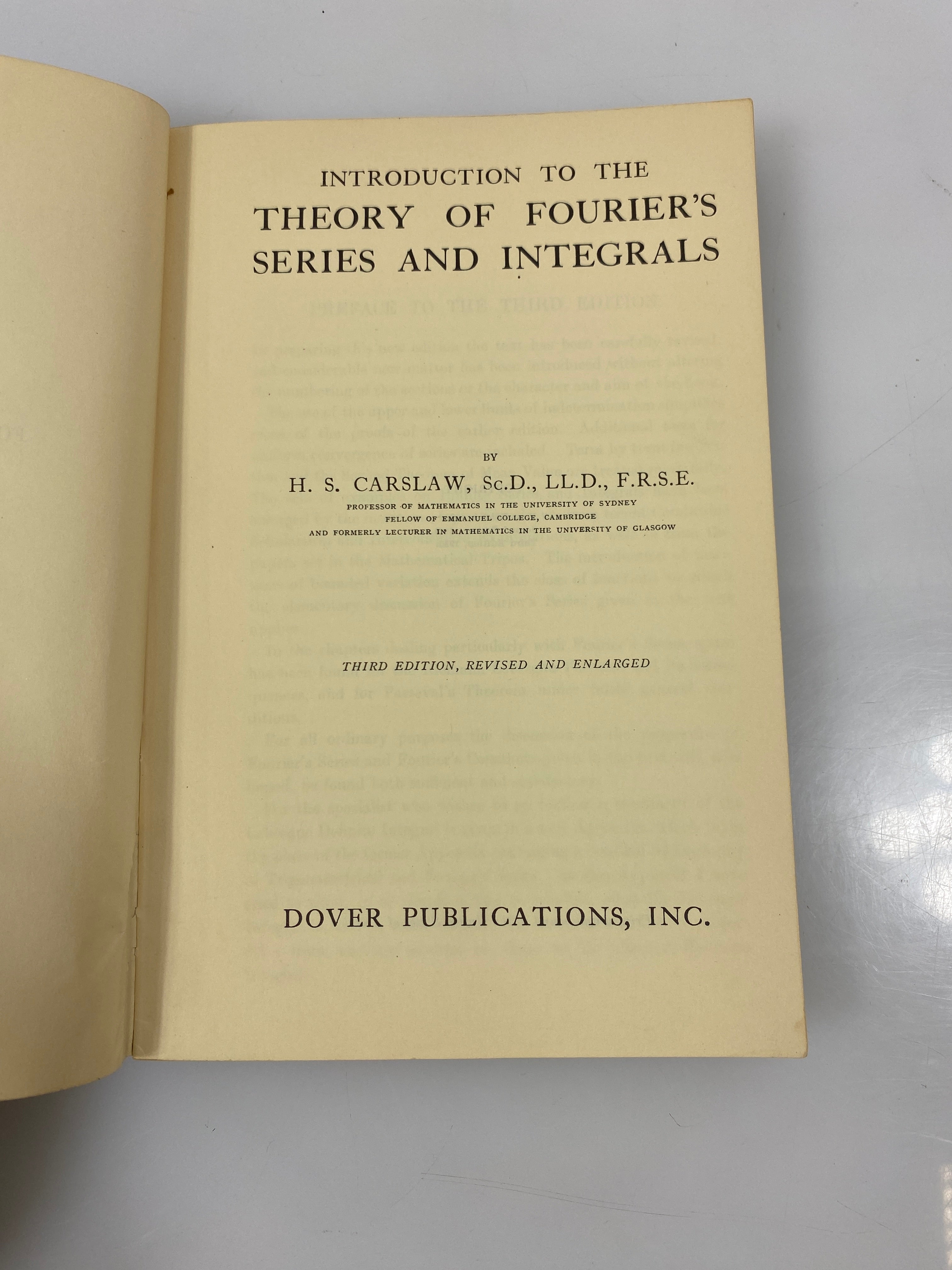 Introduction to the Theory of Fourier's Series and Integrals by Carslaw 1930 SC
