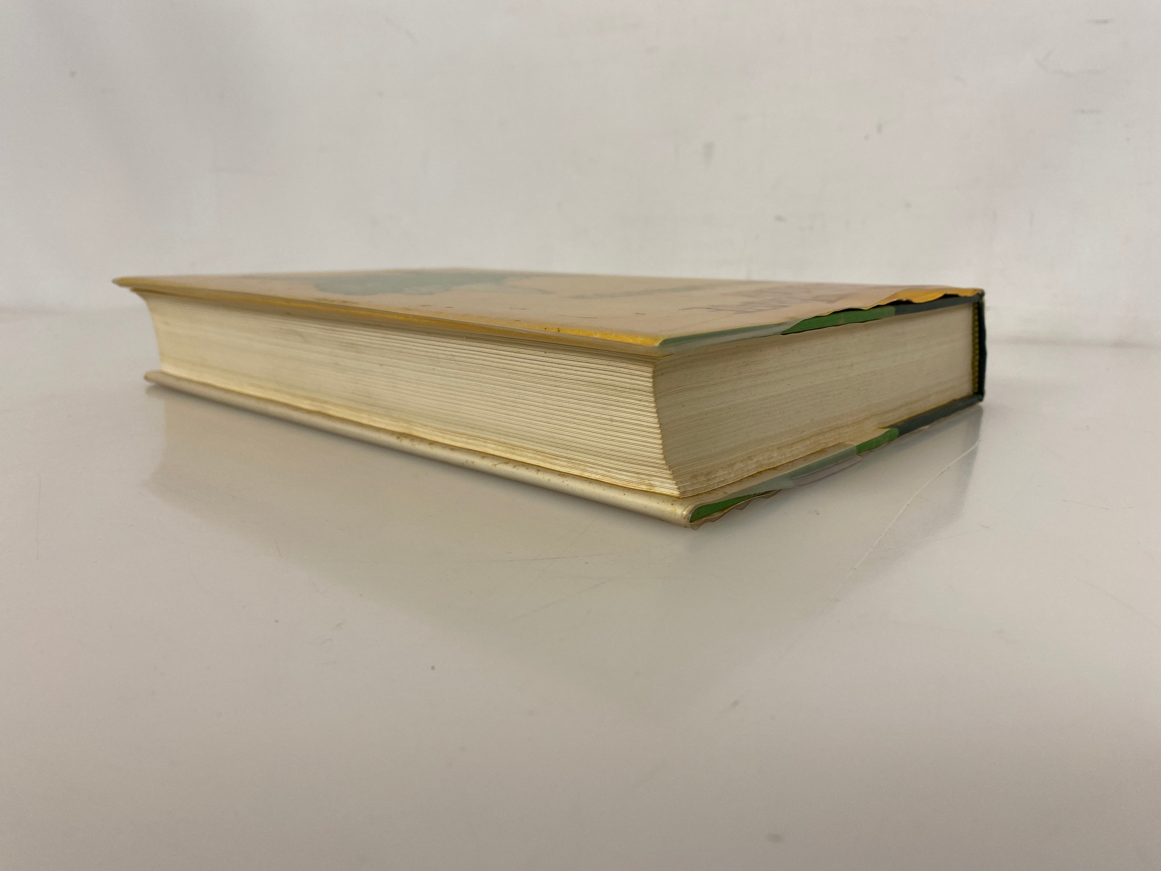 Invertebrate Zoology by Paul Meglitsch 1972 2nd Edition HC DJ