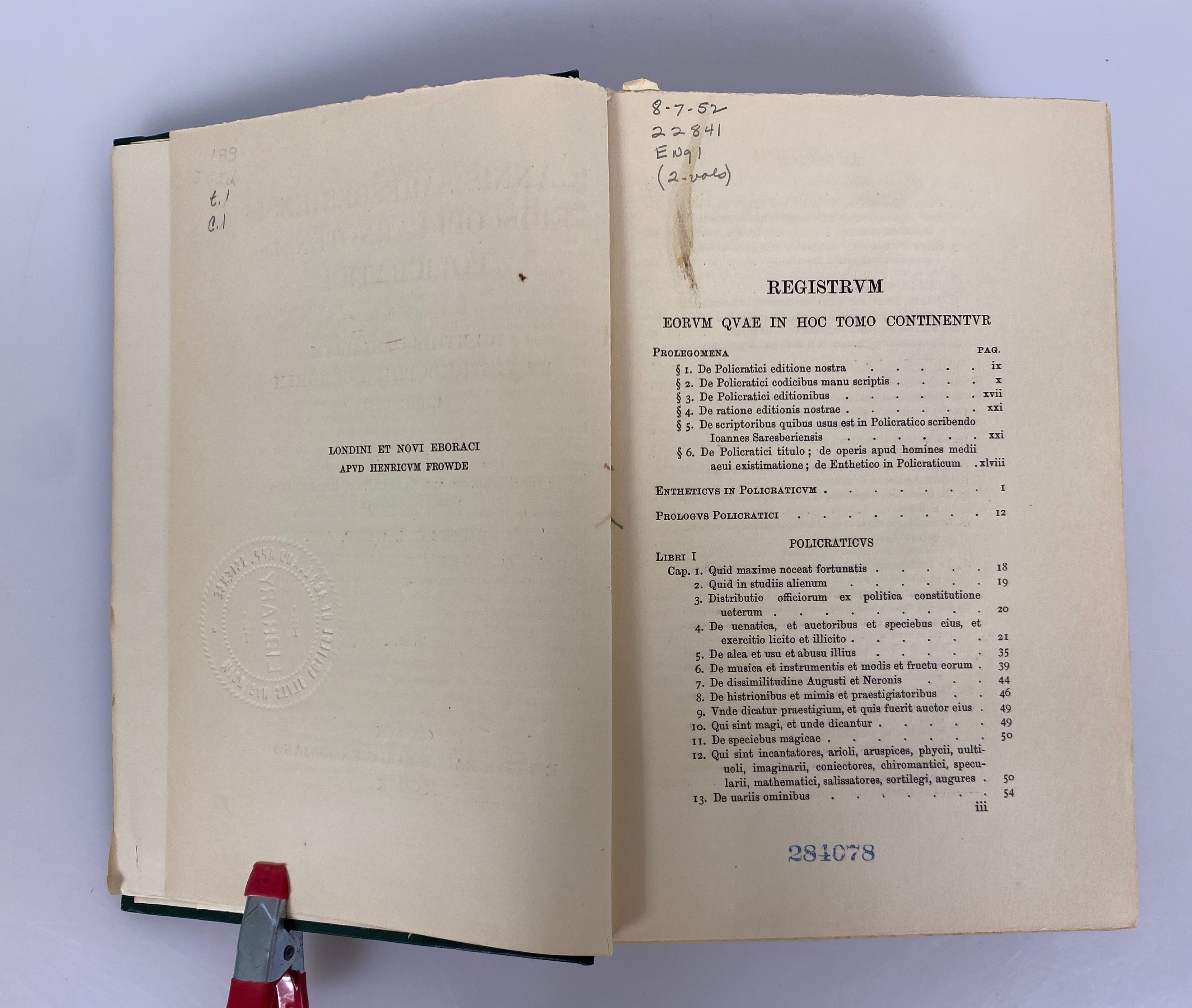 Ioannis Saresberiensis Book 8 (in Latin) by Clemens Webb 1909 Ex-Library HC
