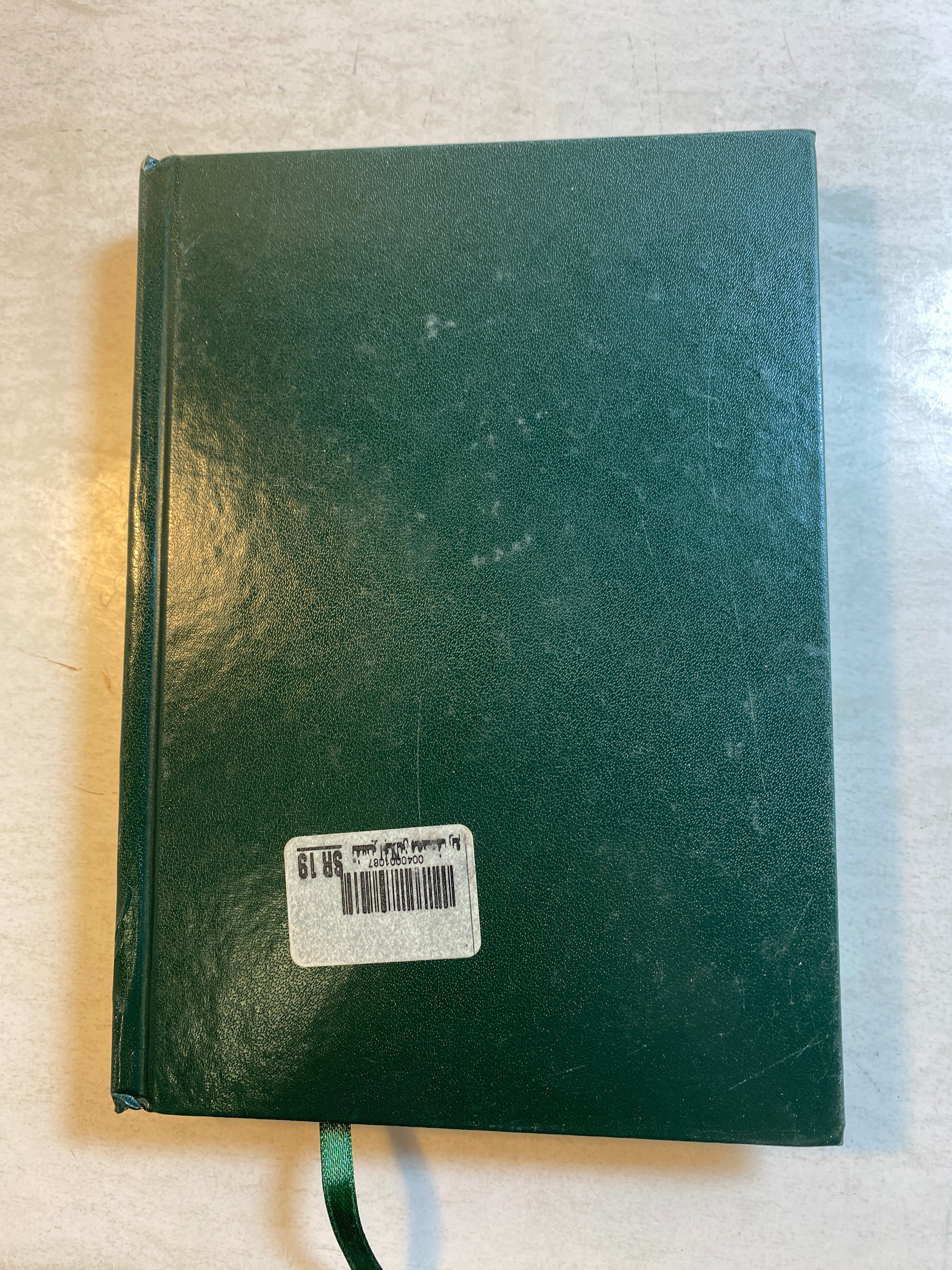 Islamic Quran written in Arabic
