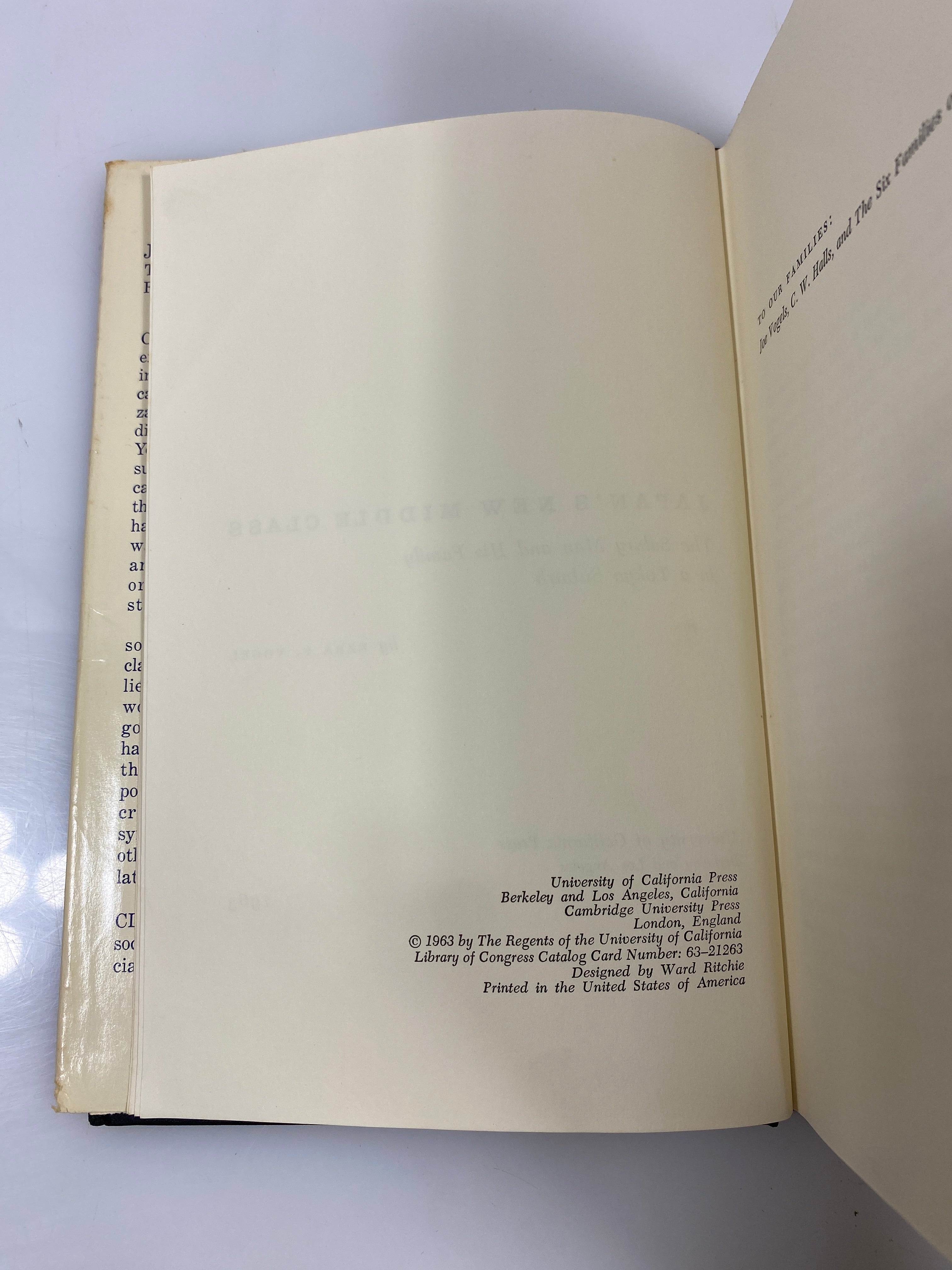 Japan's New Middle Class by Ezra Vogel 1963 HCDJ
