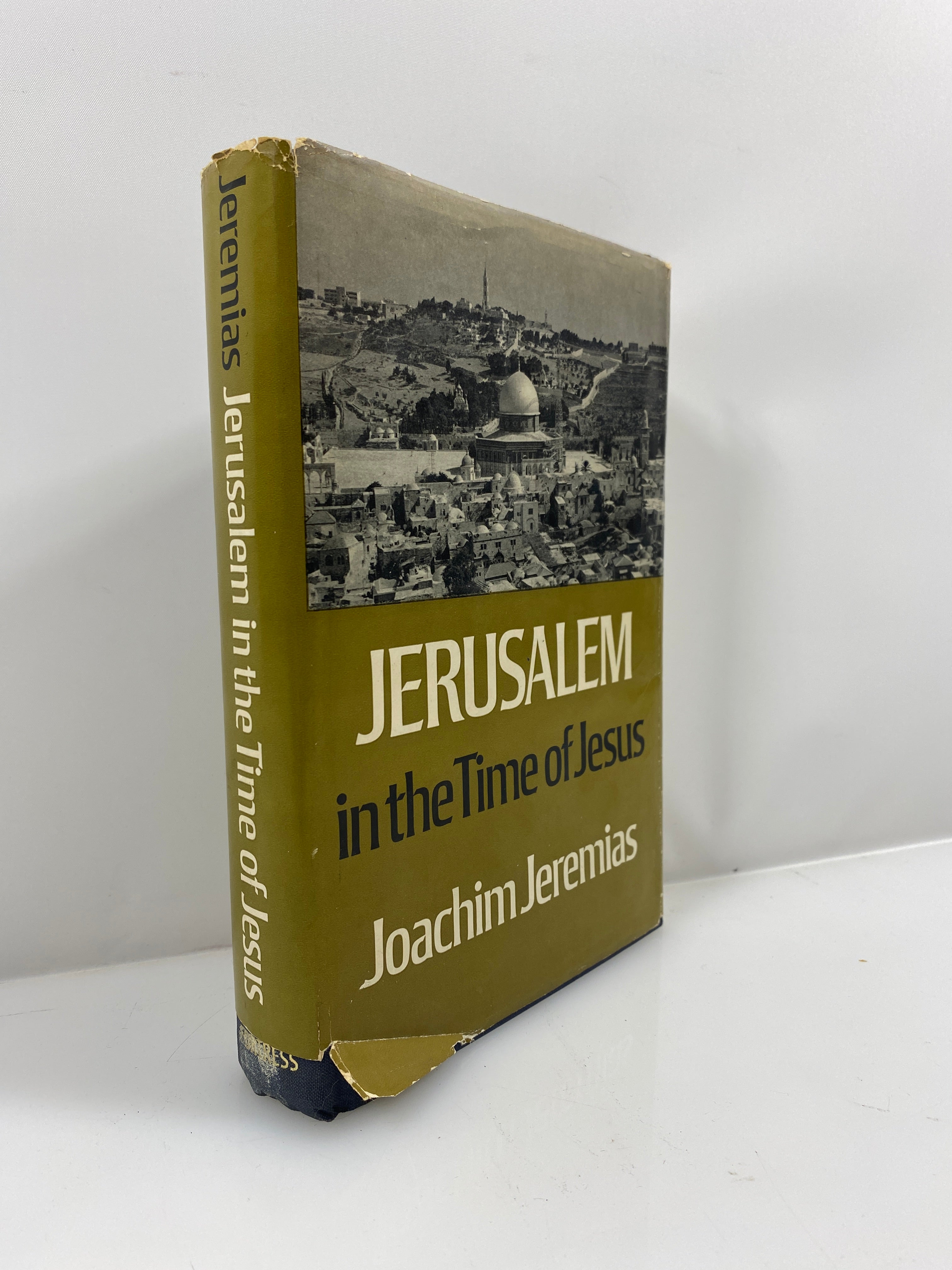 Jerusalem in the Time of Jesus by Jeremias 1969 Ex-Library HCDJ