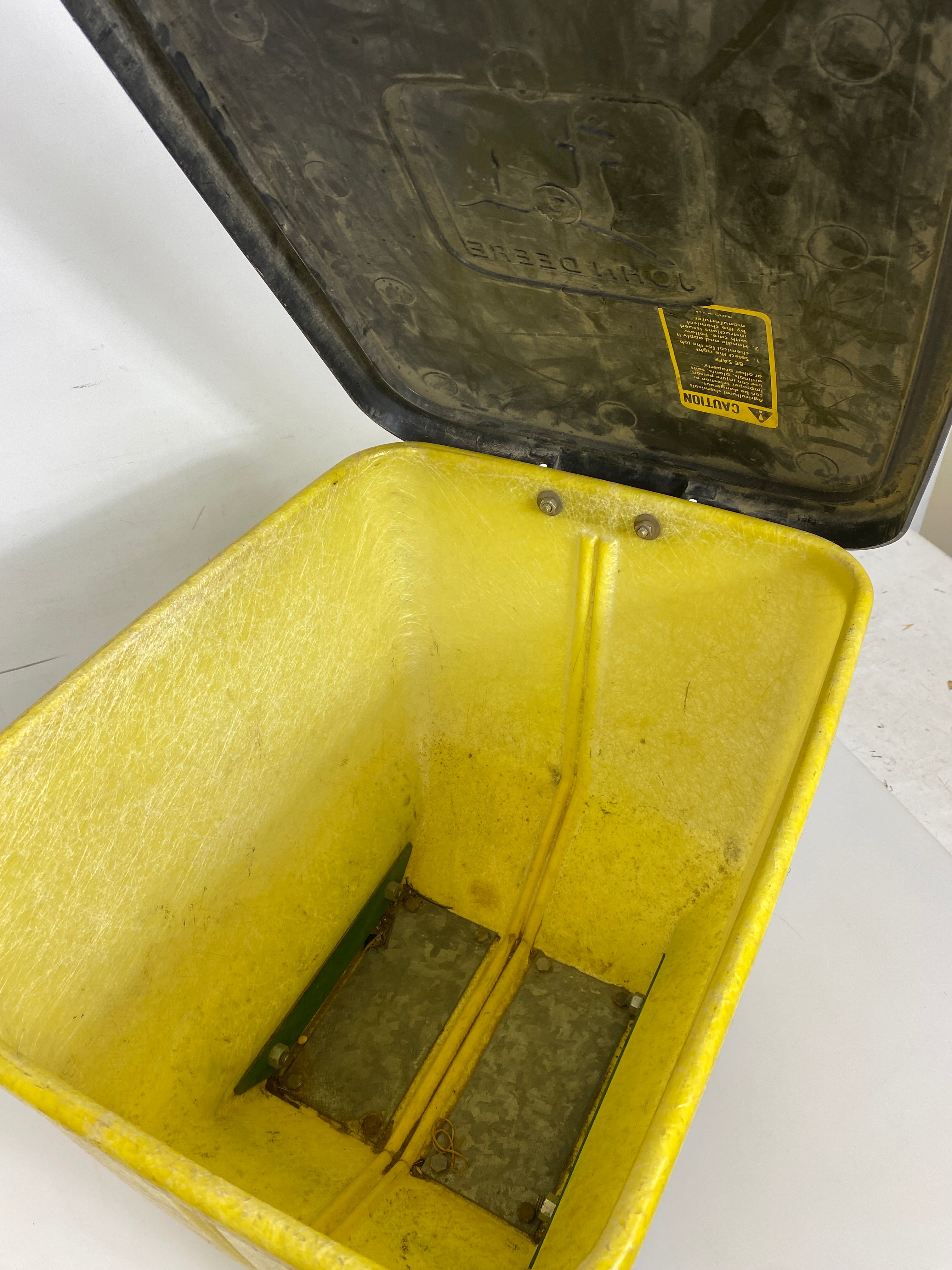 John Deer Insecticide Box