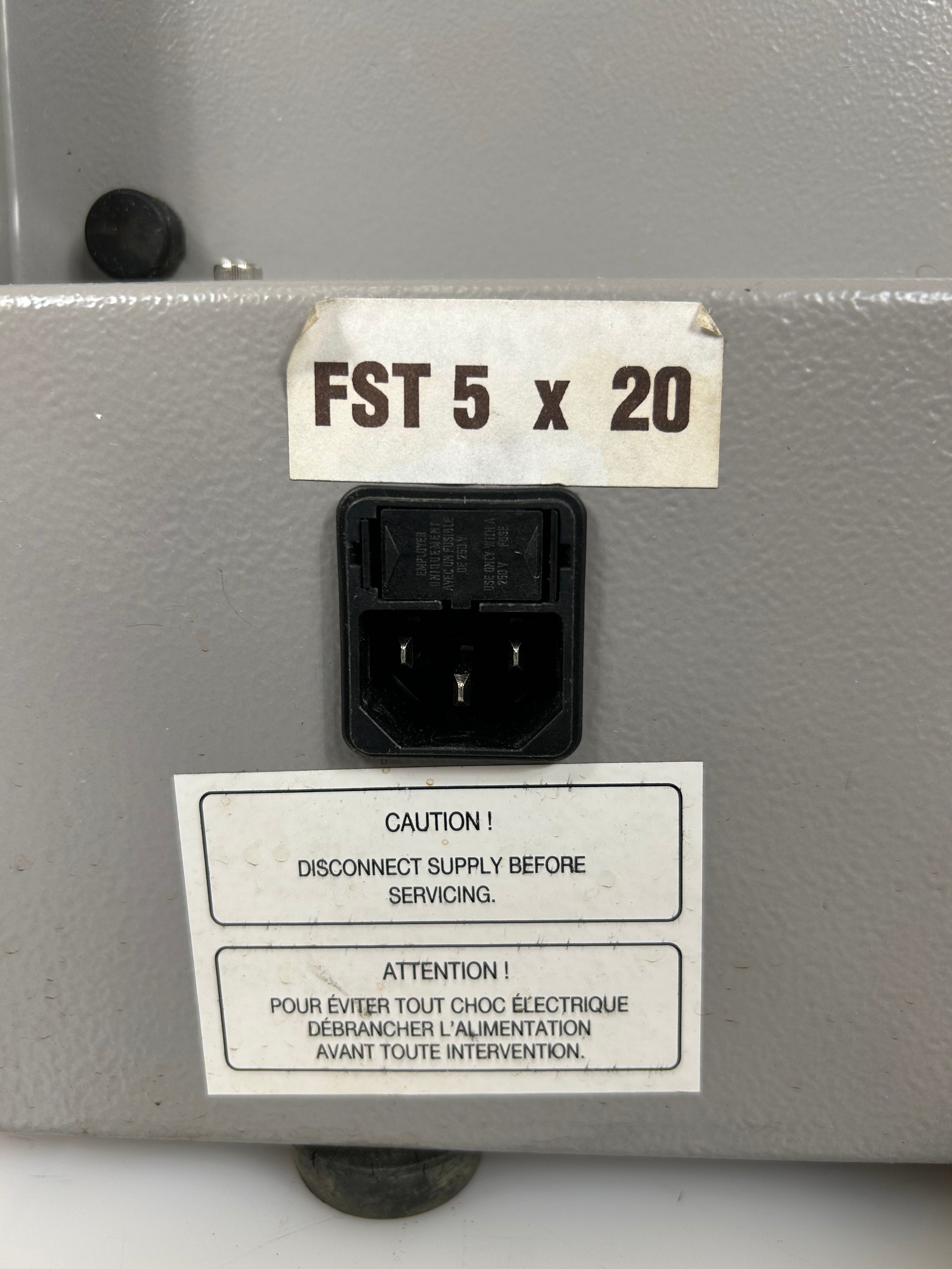 Jouan RC 1010 Heated Centrifuge