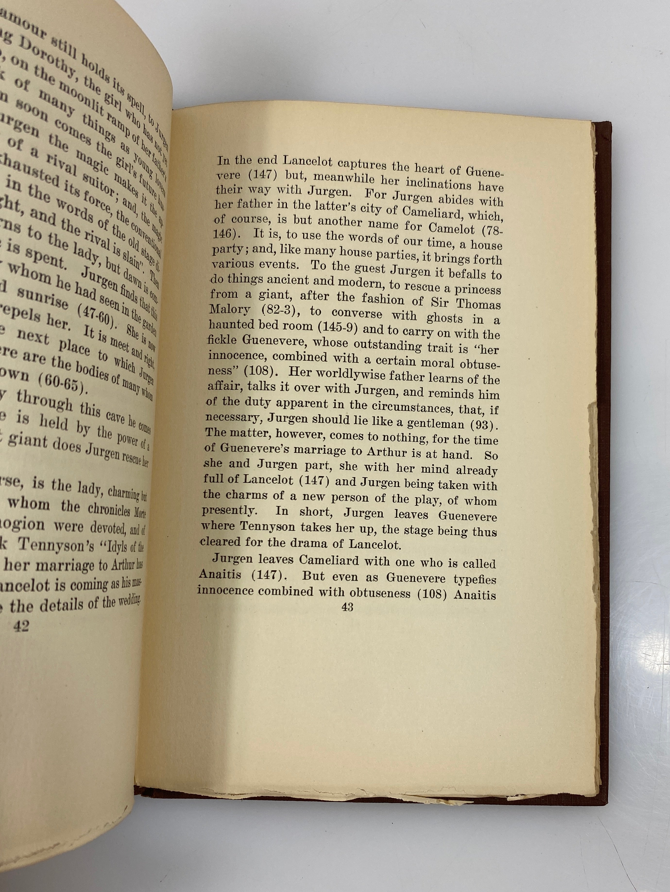 Jurgen and the Law Edited by Guy Holt Number 649 1923 HC