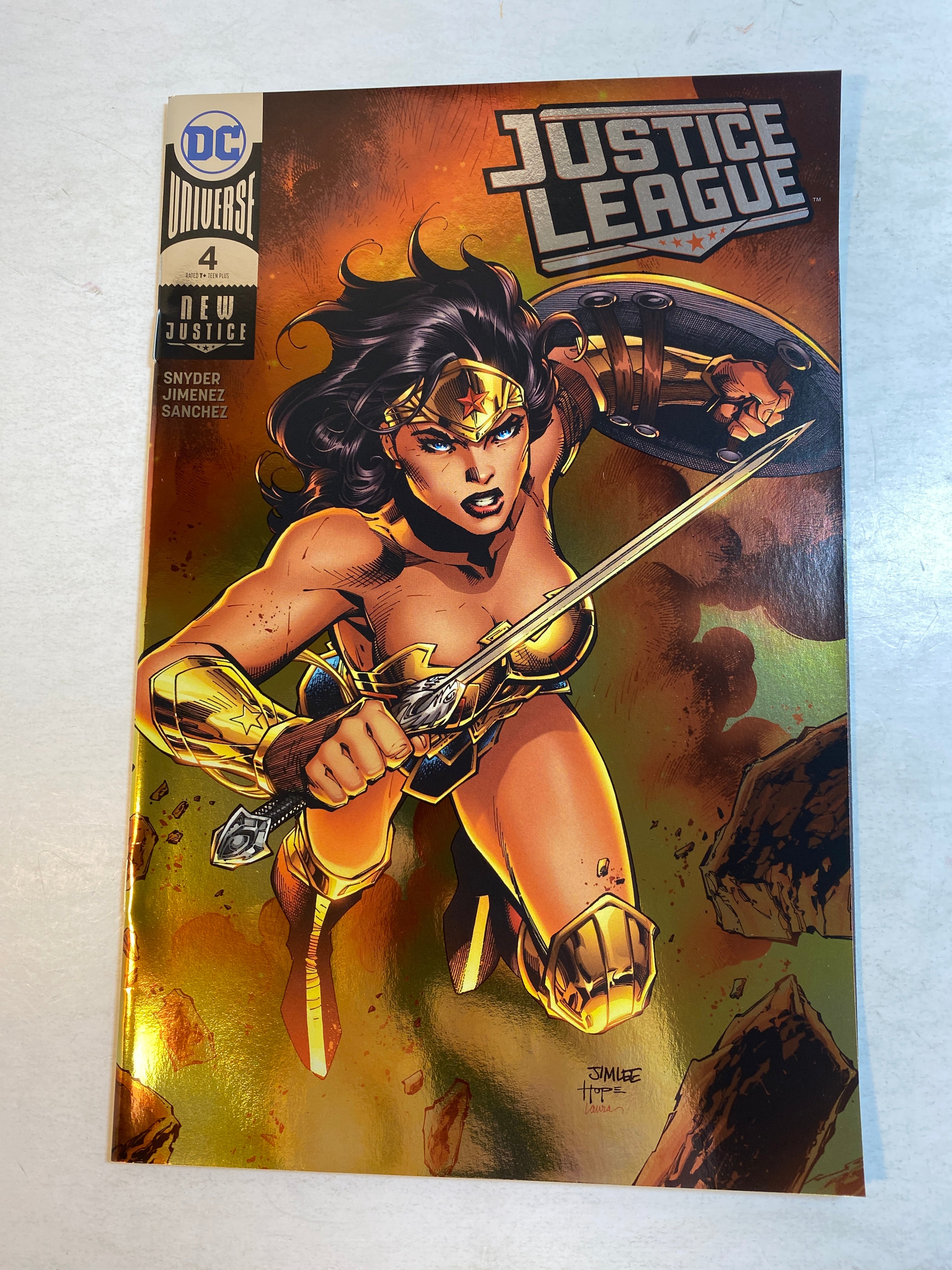 Justice League #4 2017 Convention Foil Variant