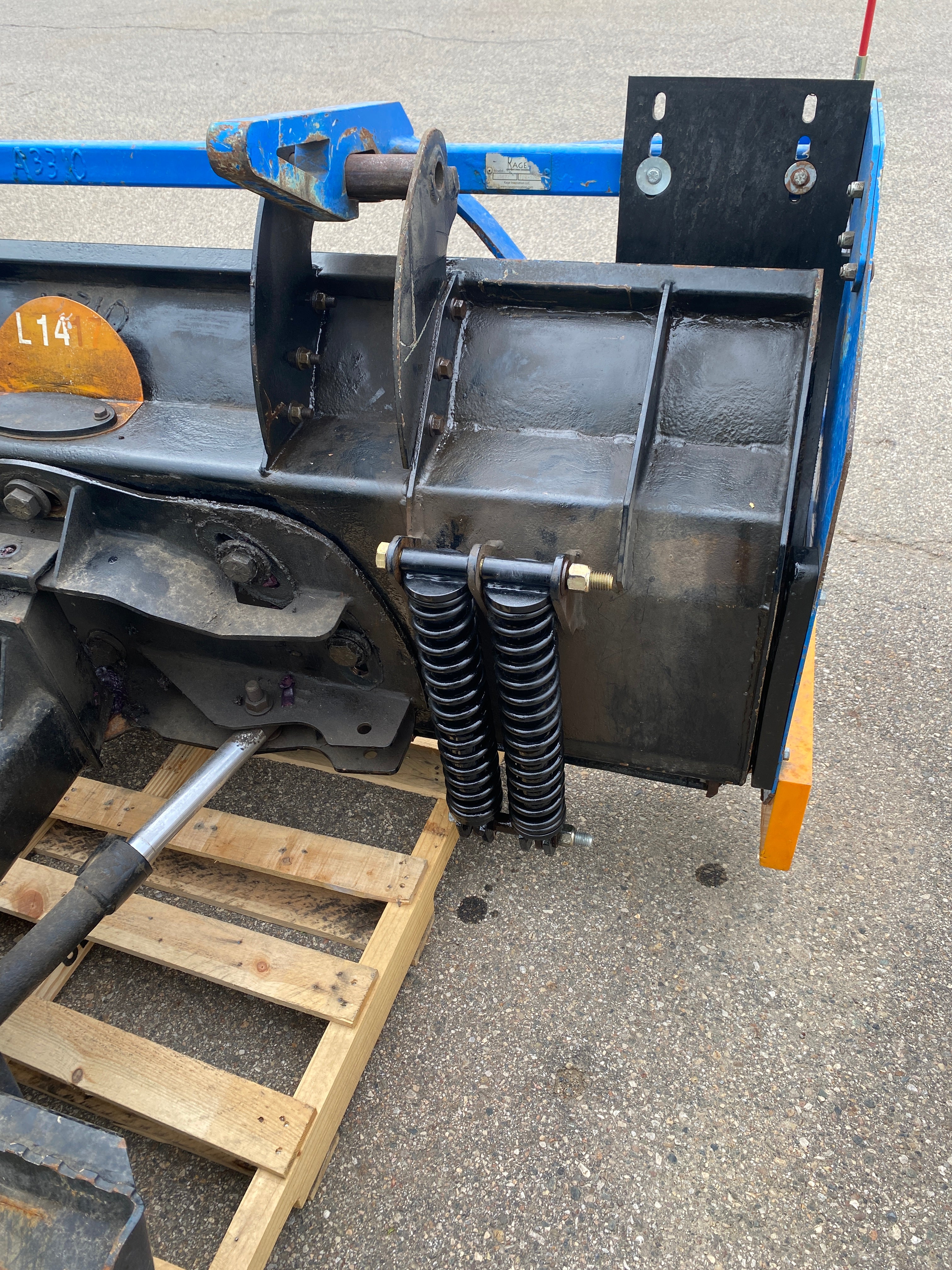 Kage #SB72 Plow with Box