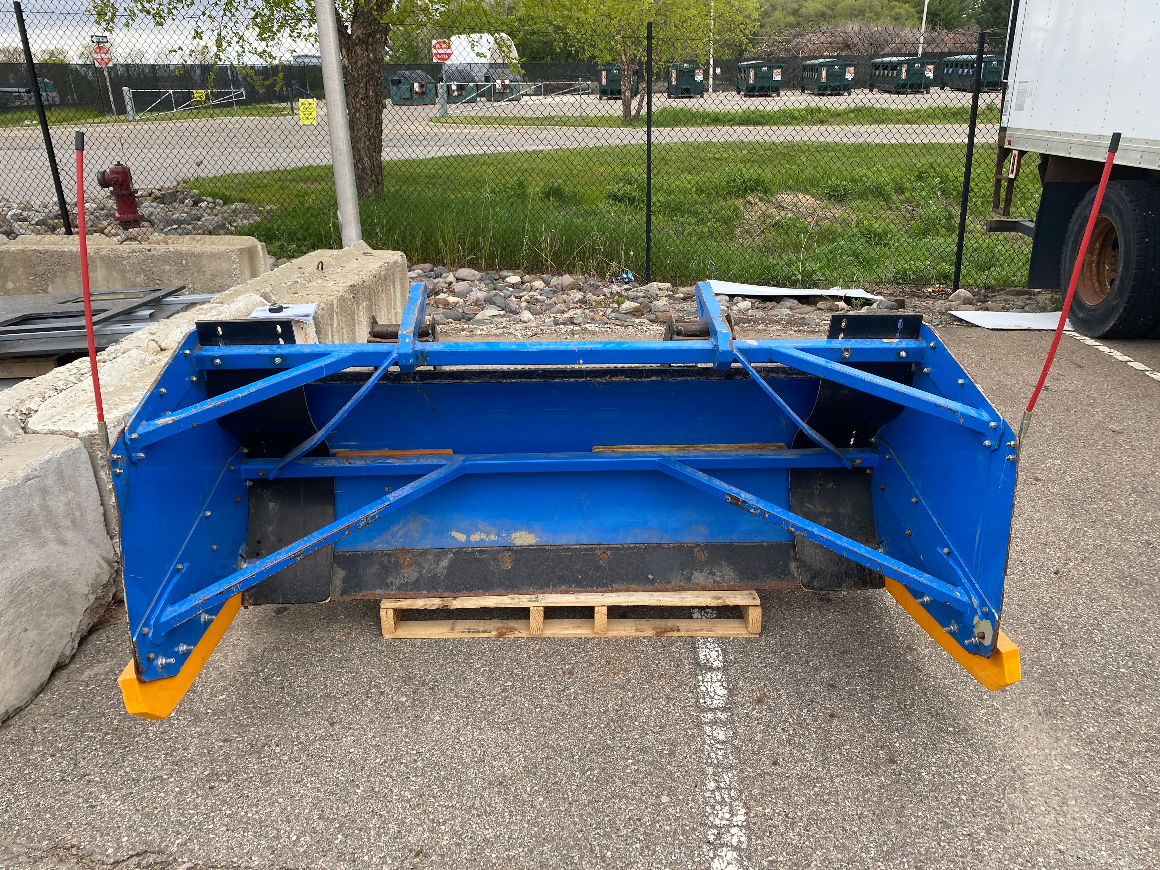Kage #SB72 Plow with Box