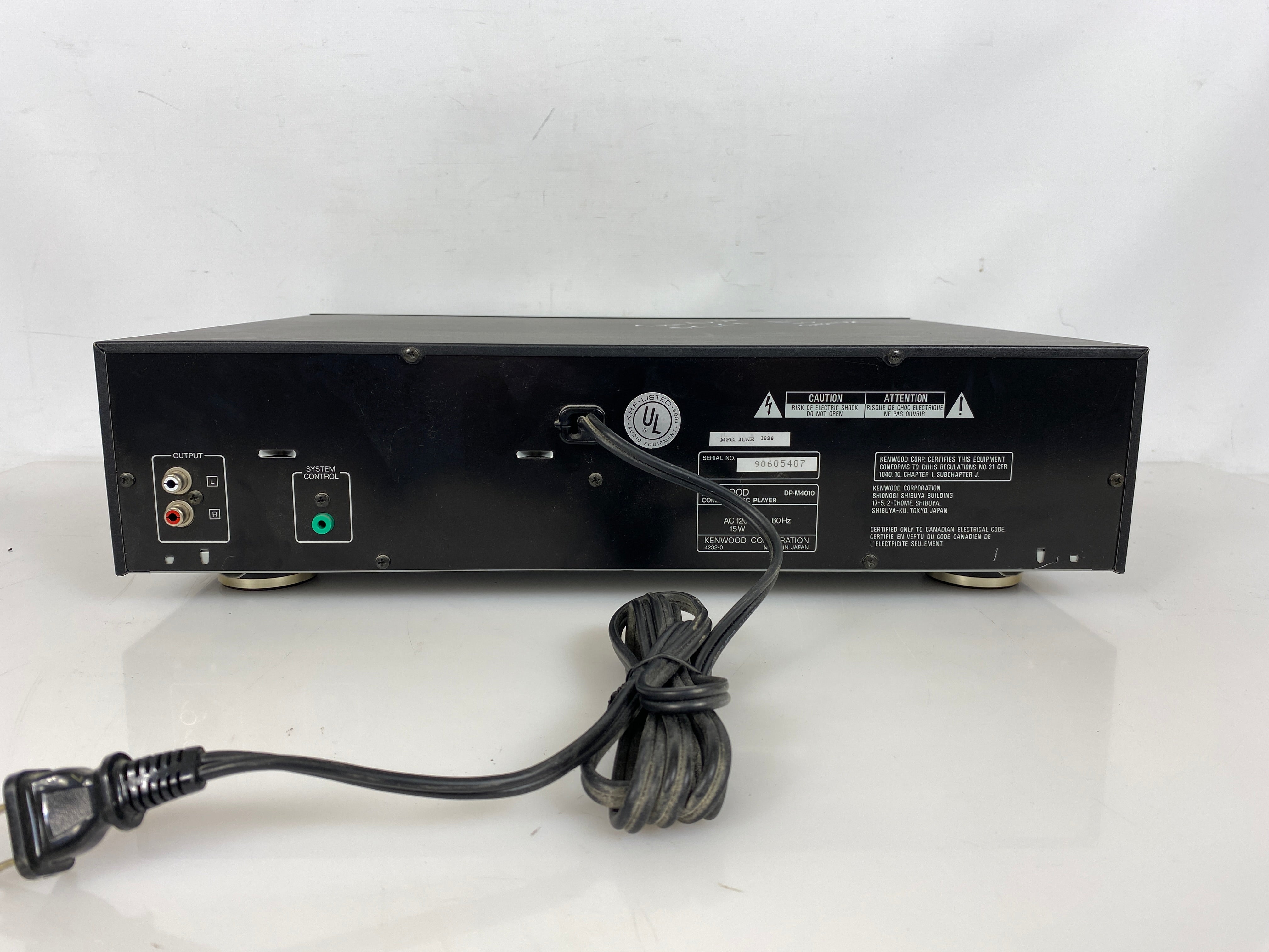 Kenwood DP-M4010 6-Disc CD Player *For Parts Only*