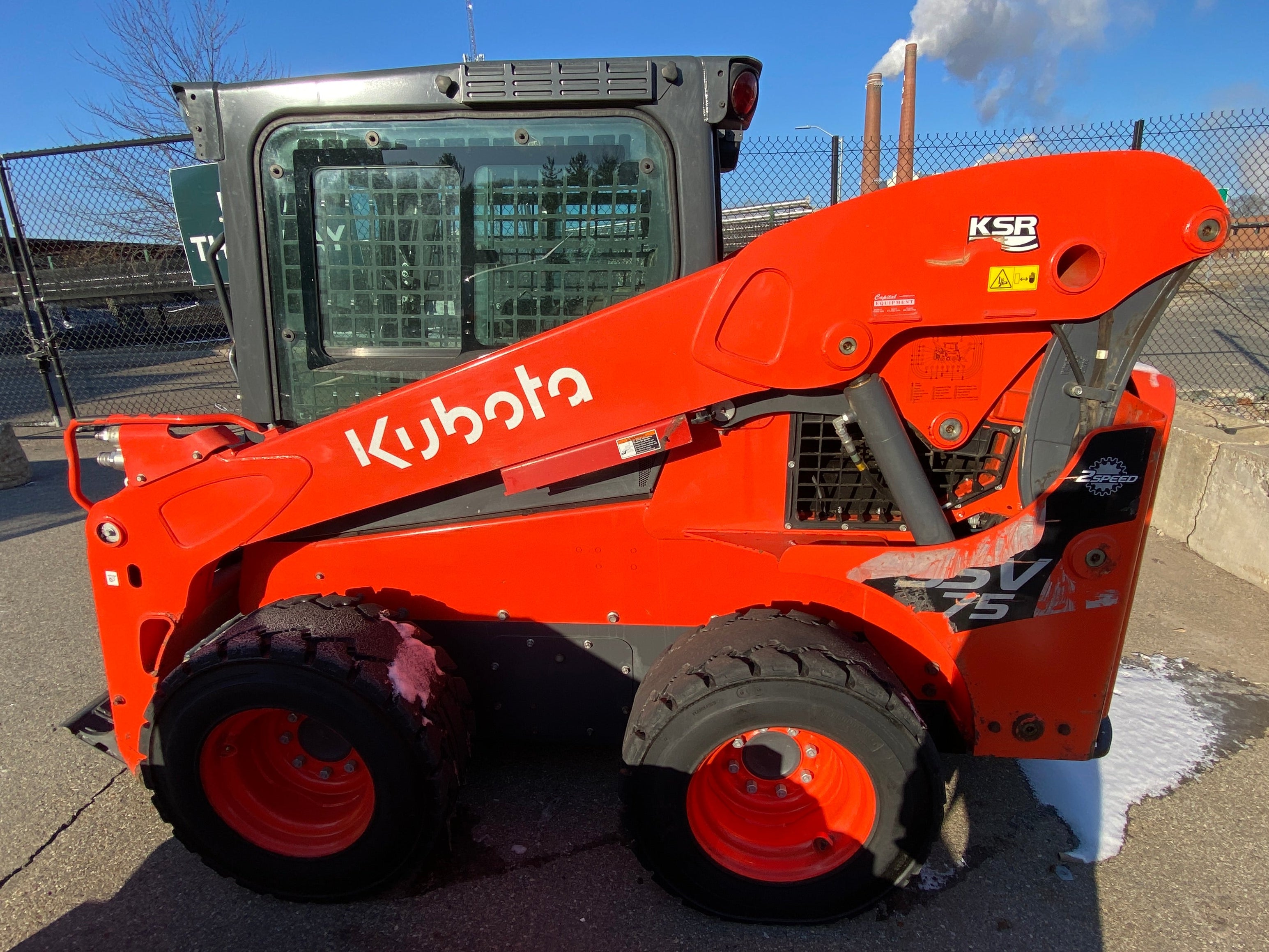 Kubota Skid Steer SSV-75