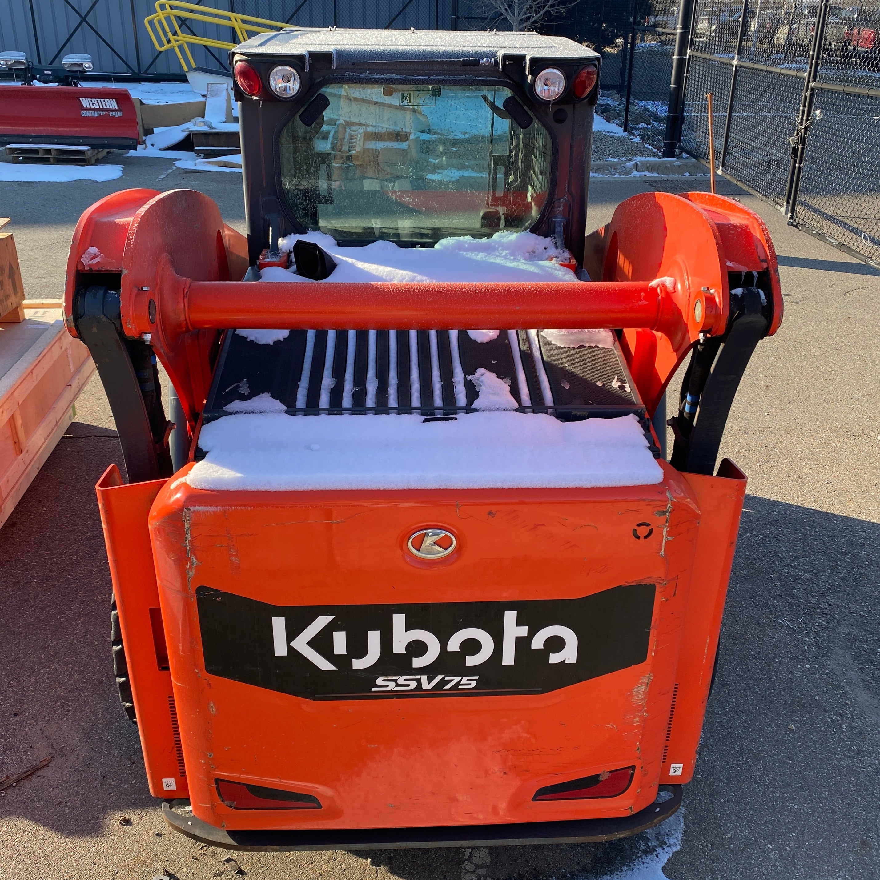 Kubota Skid Steer SSV-75